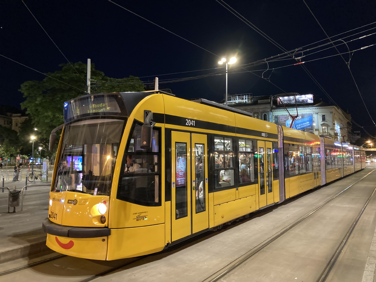 Будапешт, Siemens Combino Supra NF12B № 2041