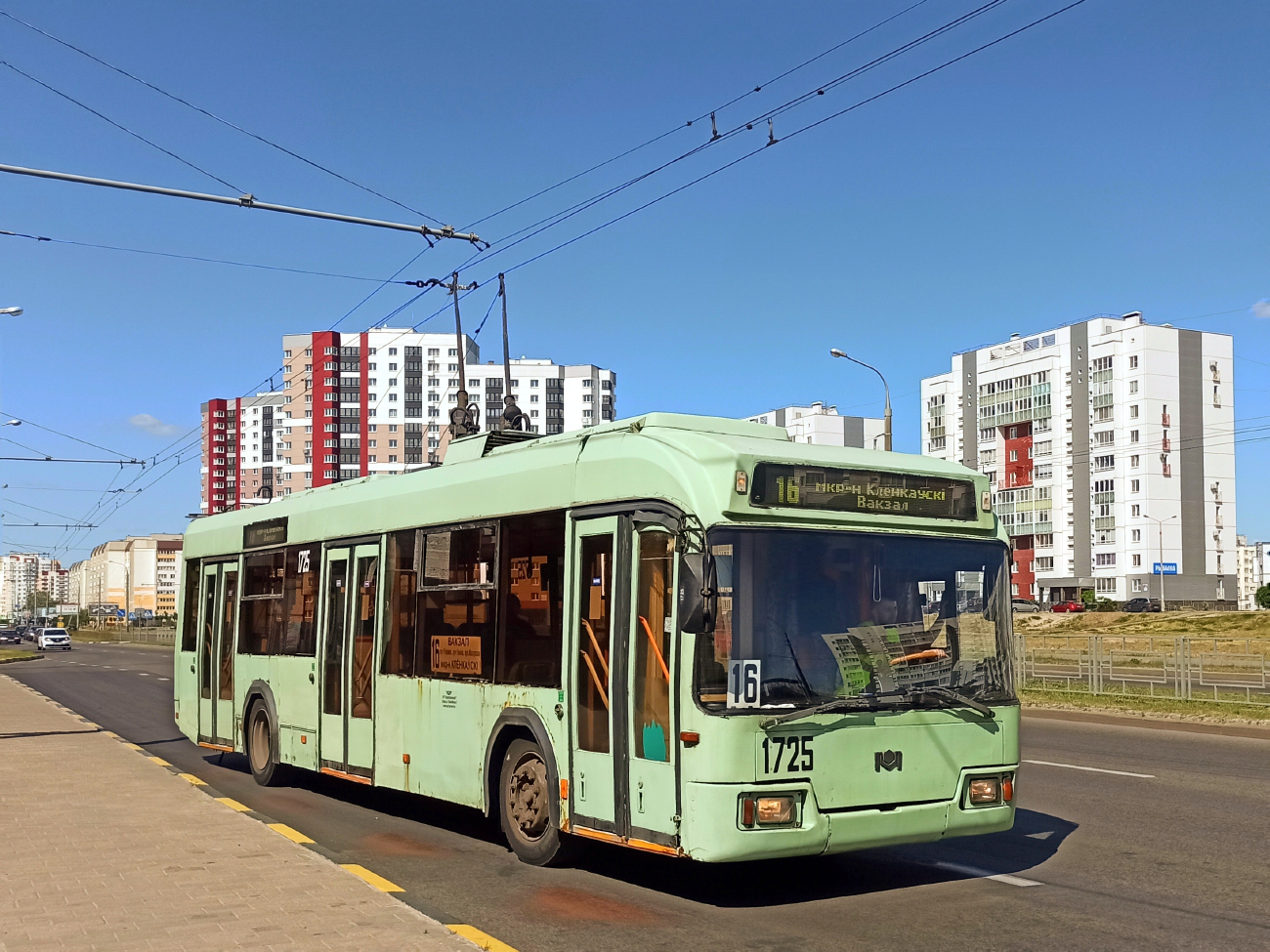 Гомель, БКМ 32102 № 1725