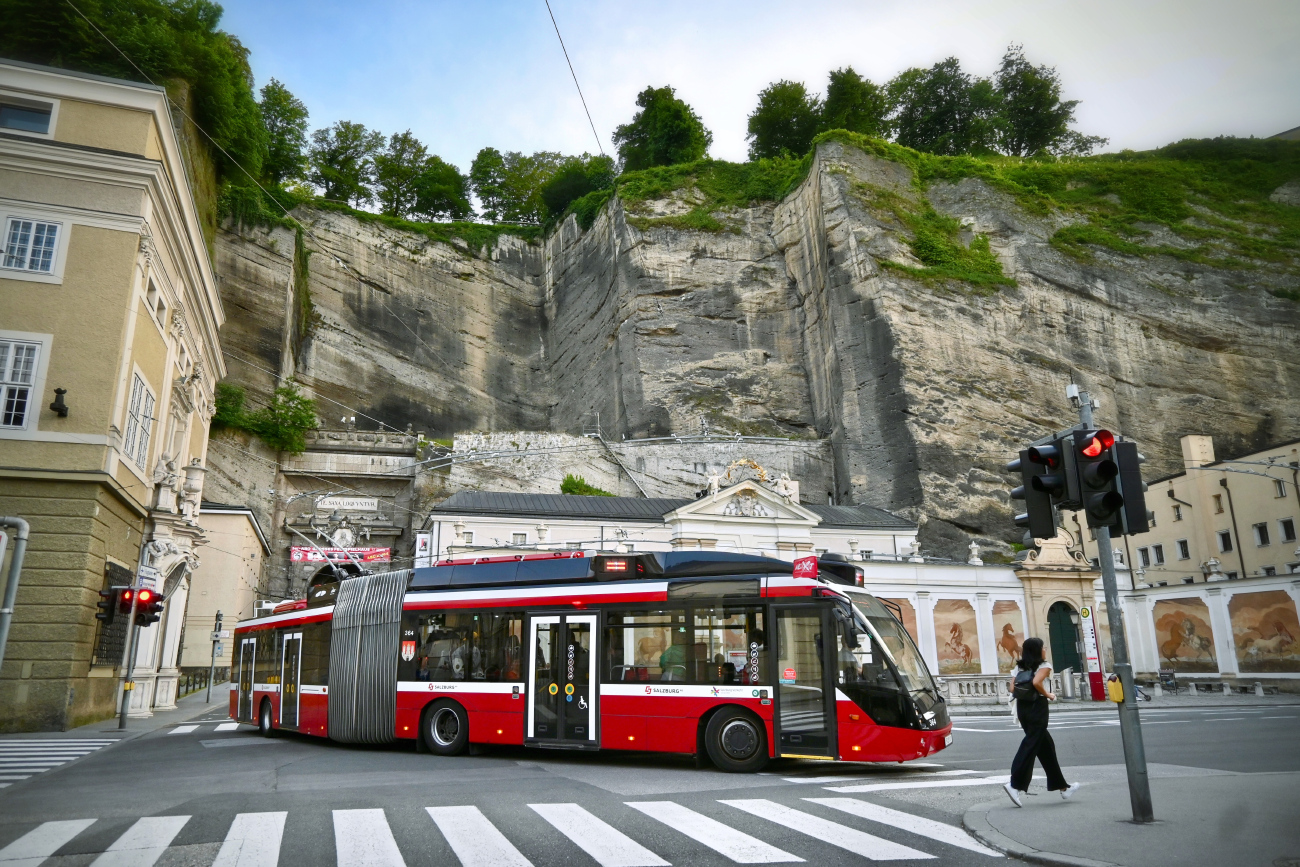 Зальцбург, Solaris Trollino III 18 AC MetroStyle № 364
