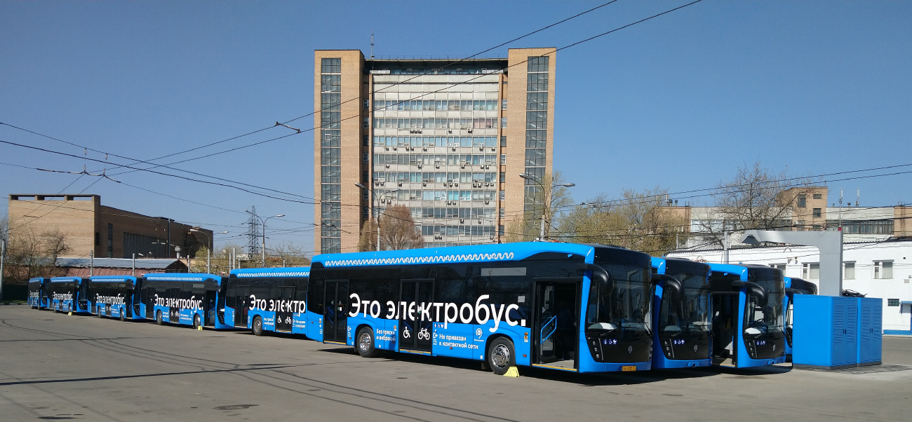 Москва, КАМАЗ-6282 № 430234