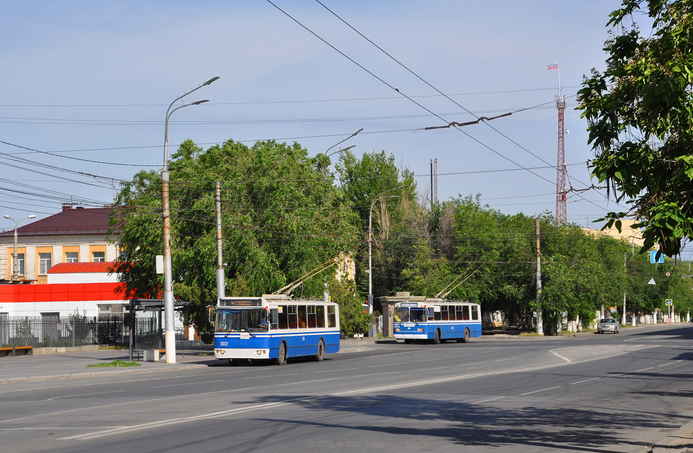 Волгоград, ЗиУ-682Г-016 (018) № 1001; Волгоград, ЗиУ-682Г-016 (012) № 4484