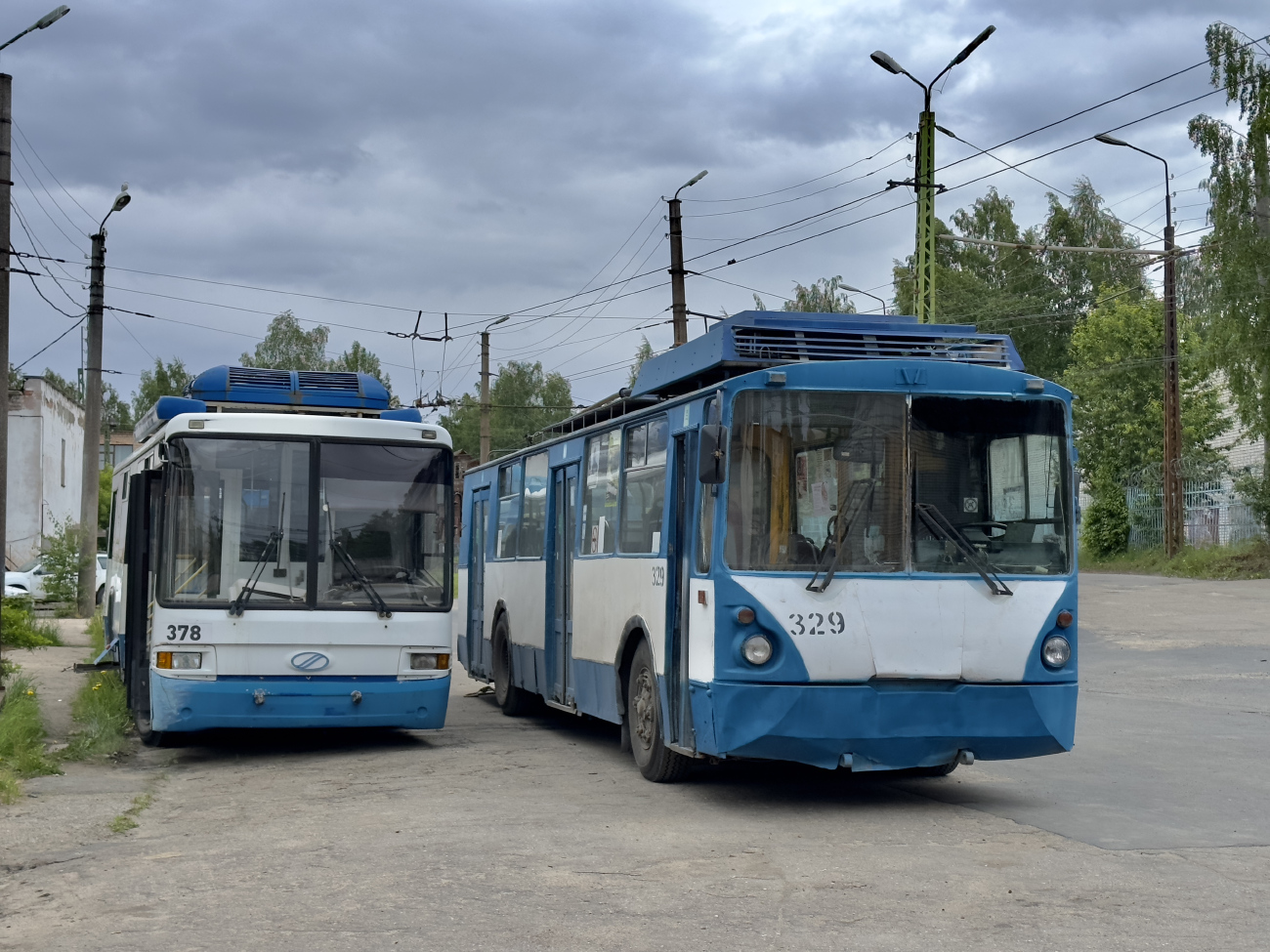 Петрозаводск, БТЗ-52768Т № 378; Петрозаводск, ВЗТМ-5284 № 329