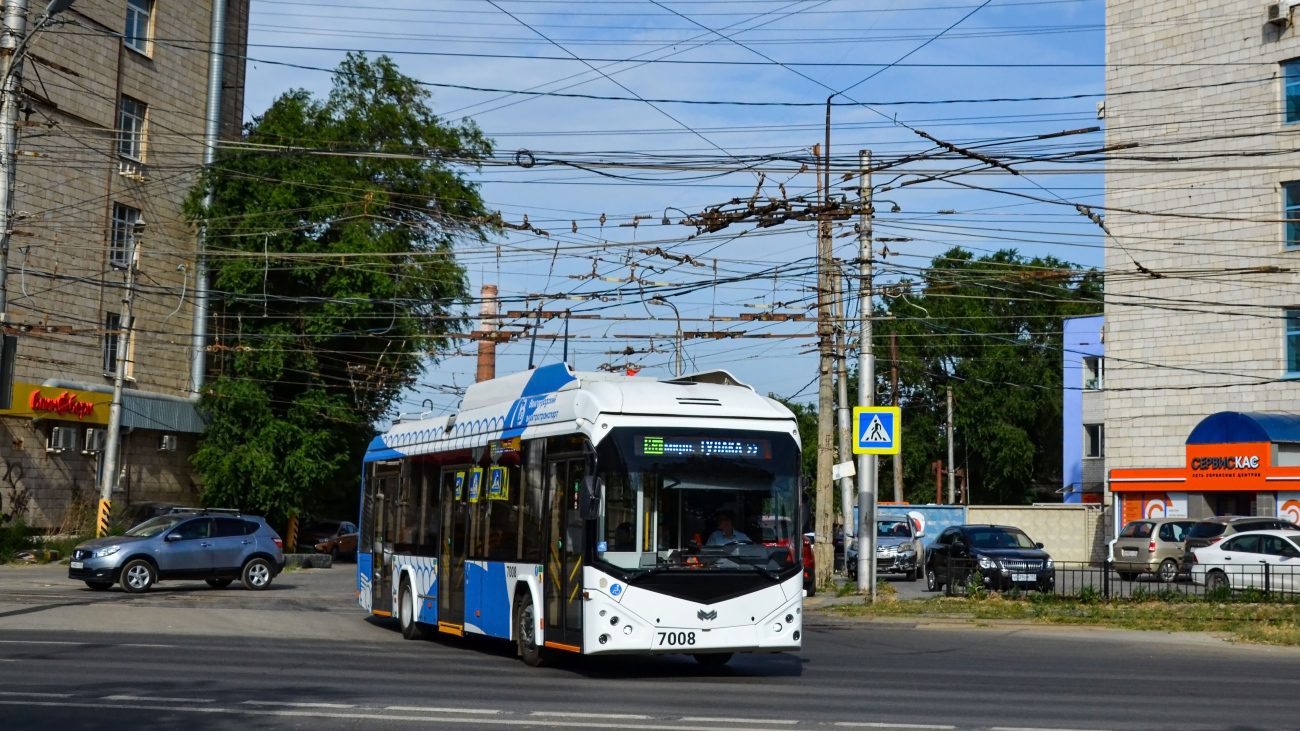 Волгоград, БКМ 32100D № 7008