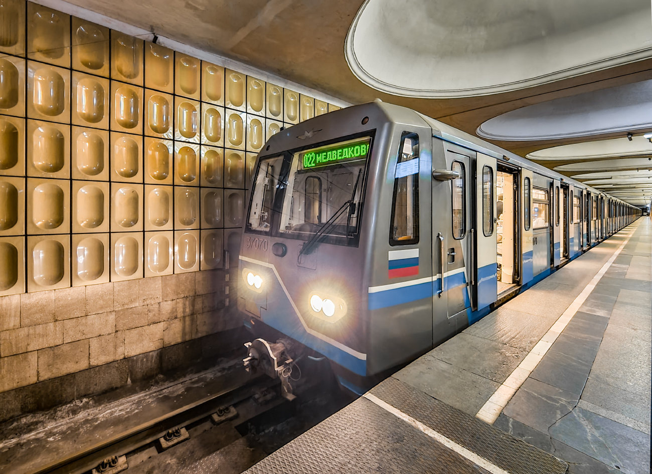 Москва, 81-760 № 37070