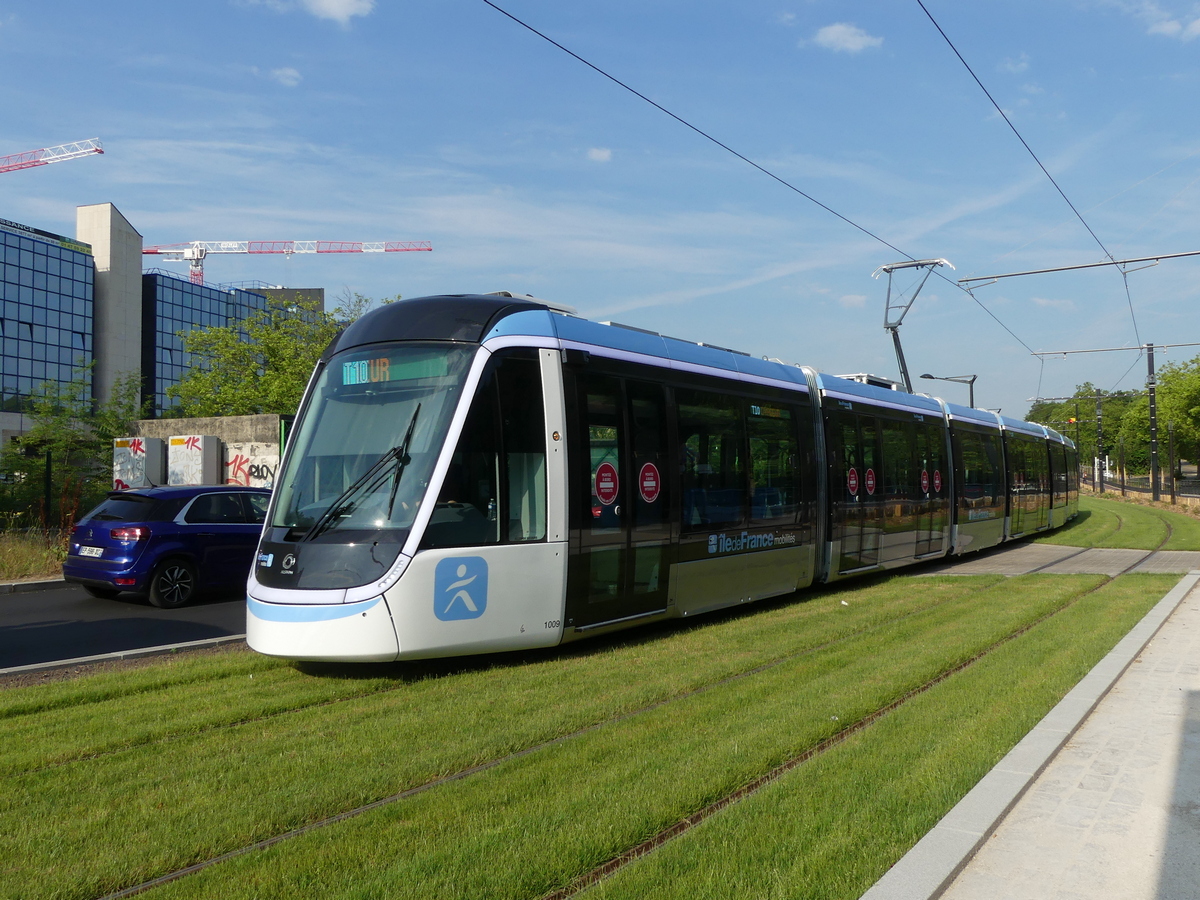 Париж -  Версаль -  Ивелин, Alstom Citadis 405 № 1009; Париж -  Версаль -  Ивелин — Трамвайная линия Т10