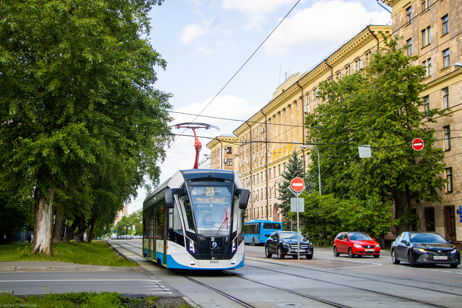 Москва, 71-911ЕМ «Львёнок» № 30613