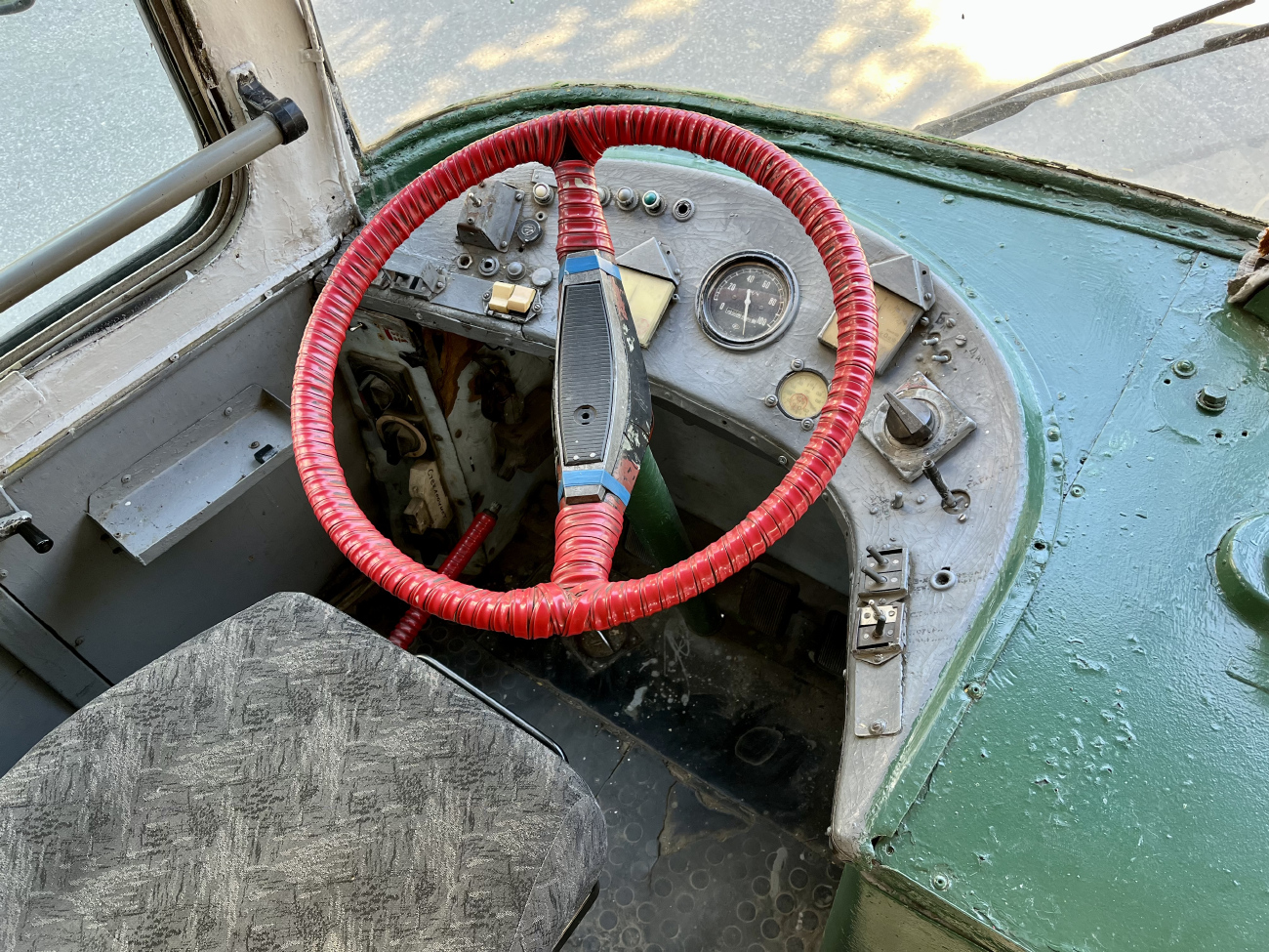 Крымский троллейбус, Škoda 9Tr12 № 7010