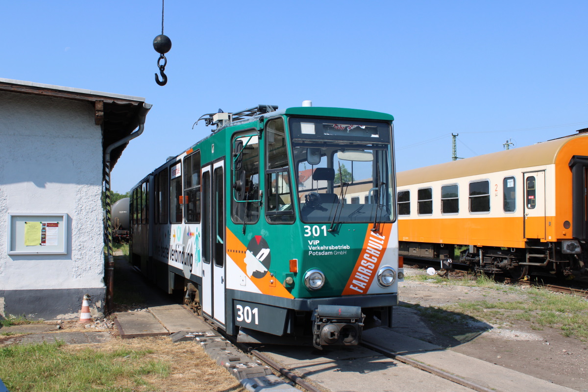 Weimar, Tatra KT4DM N°. 301