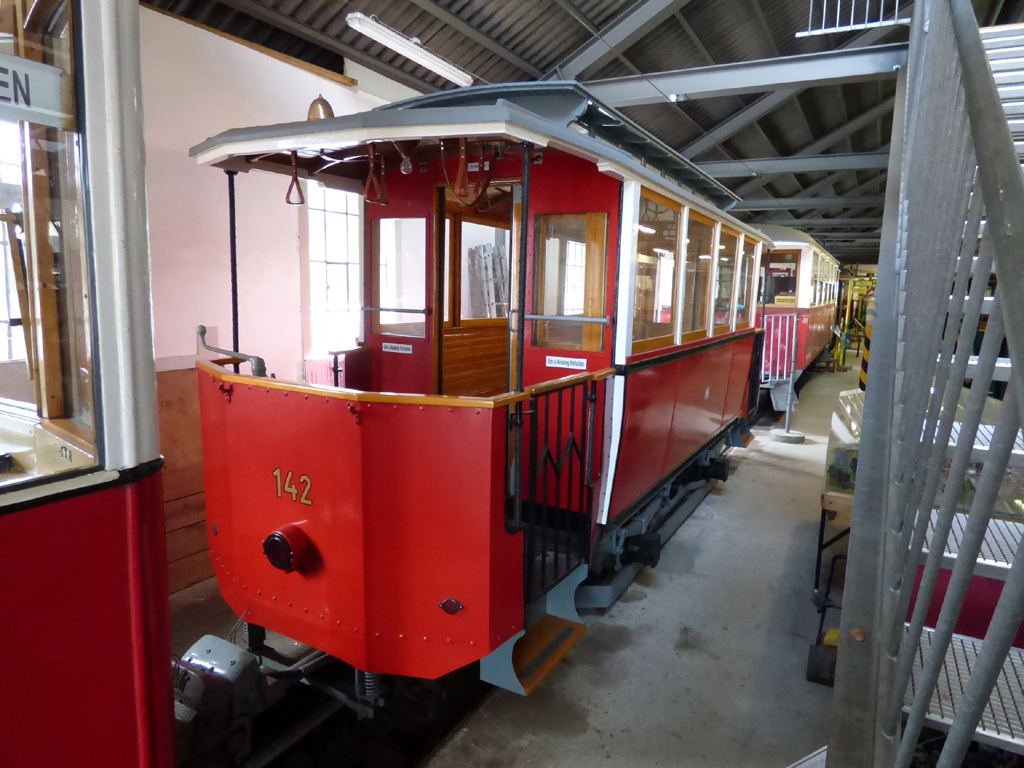 Innsbruck, Graz 2-axle trailer car Nr 142