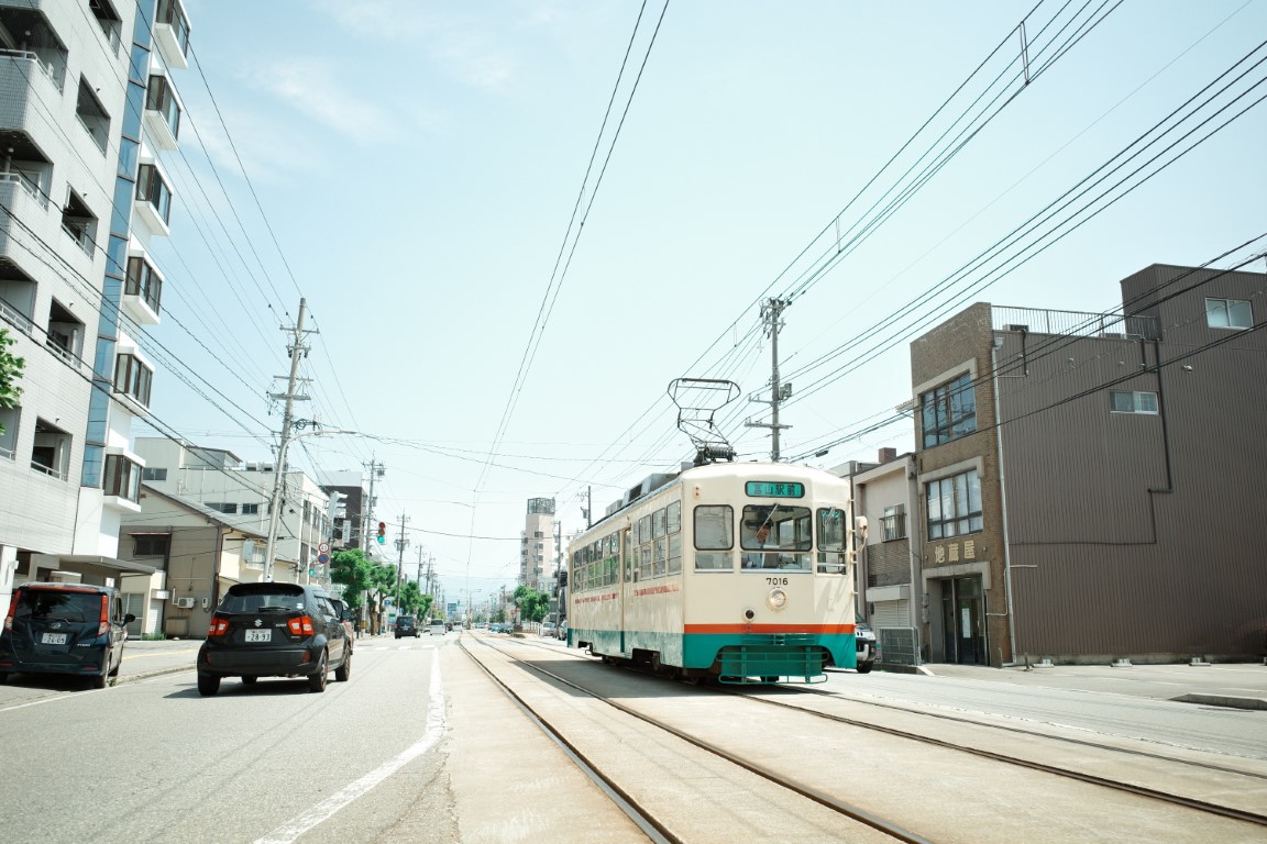 Тояма, Nippon Sharyō № 7016