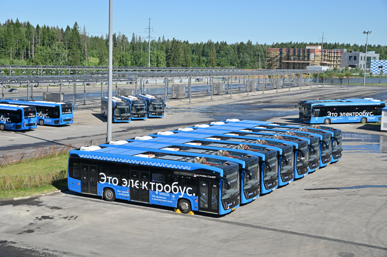 Москва, КАМАЗ-6282 № 400101; Москва — Электробусный парк "Красная Пахра"