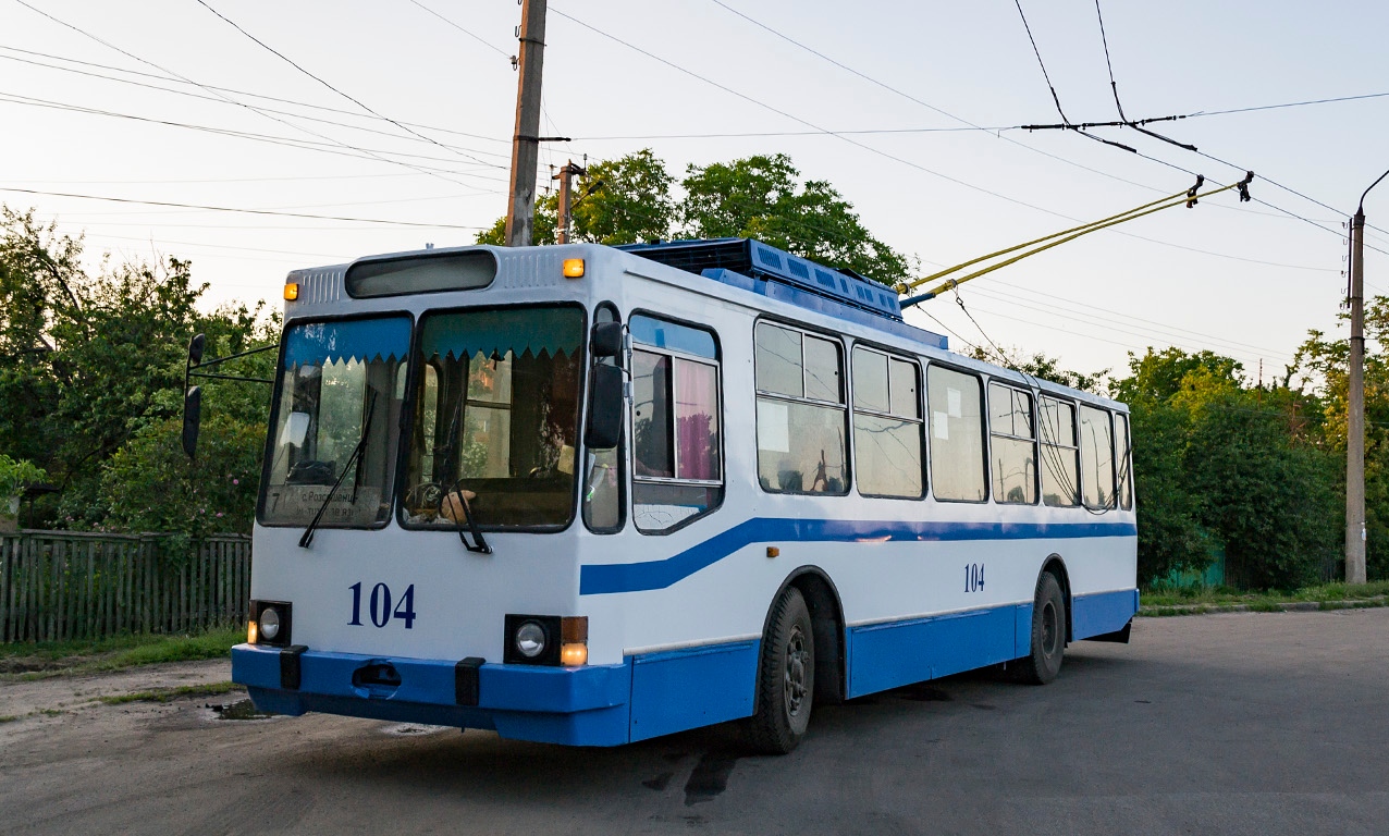 Полтава, ЮМЗ Т2 № 104