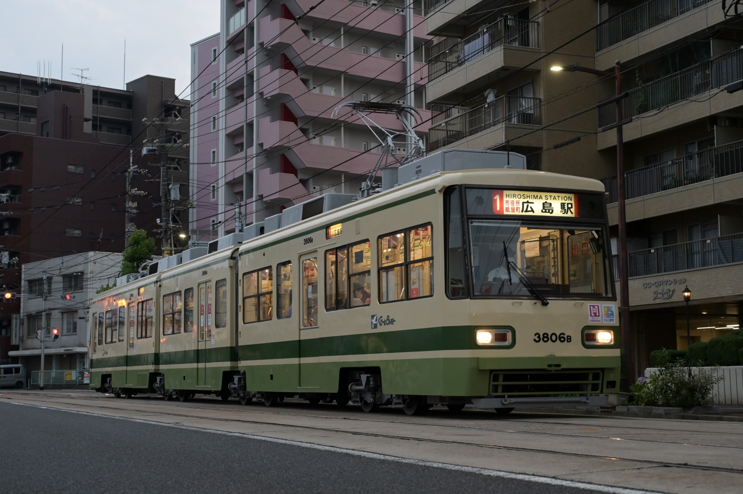 Хиросима, Green Liner Hiroshima series 3800 № 3806