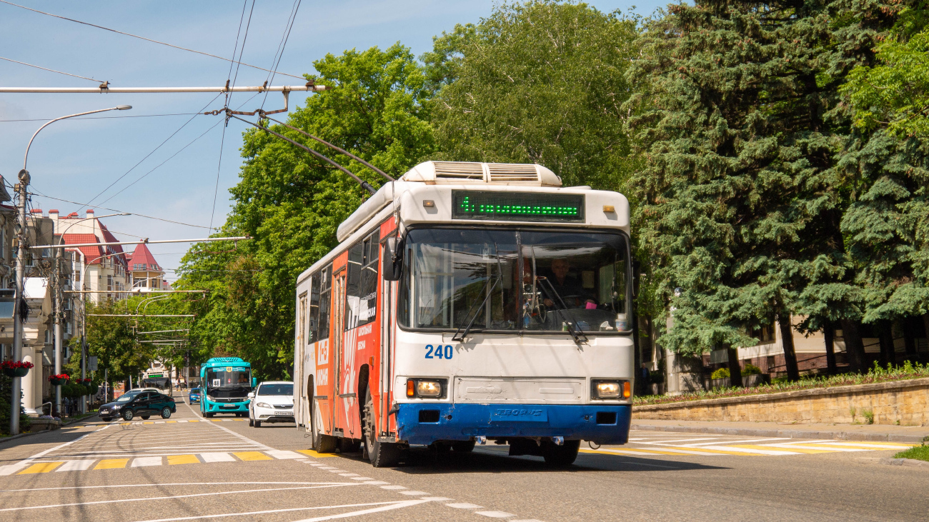 Ставрополь, БТЗ-52764Р № 240