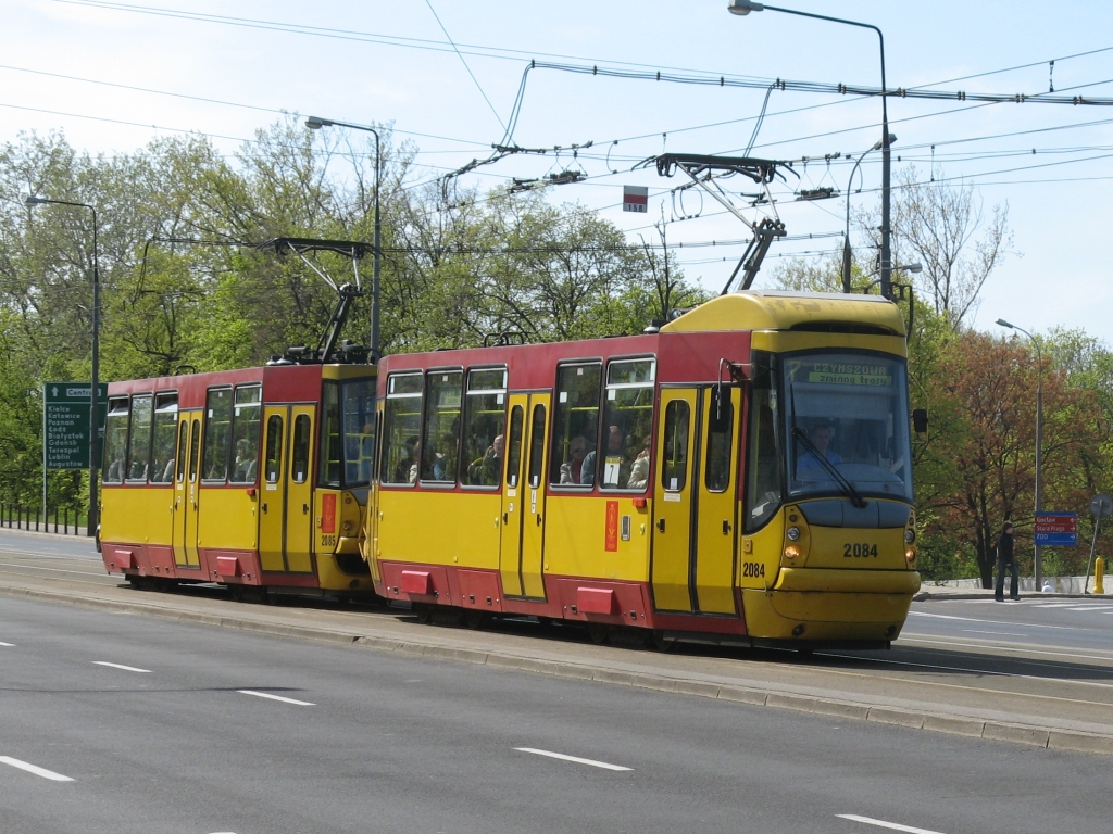 Варшава, Konstal 105N2k/2000 № 2084