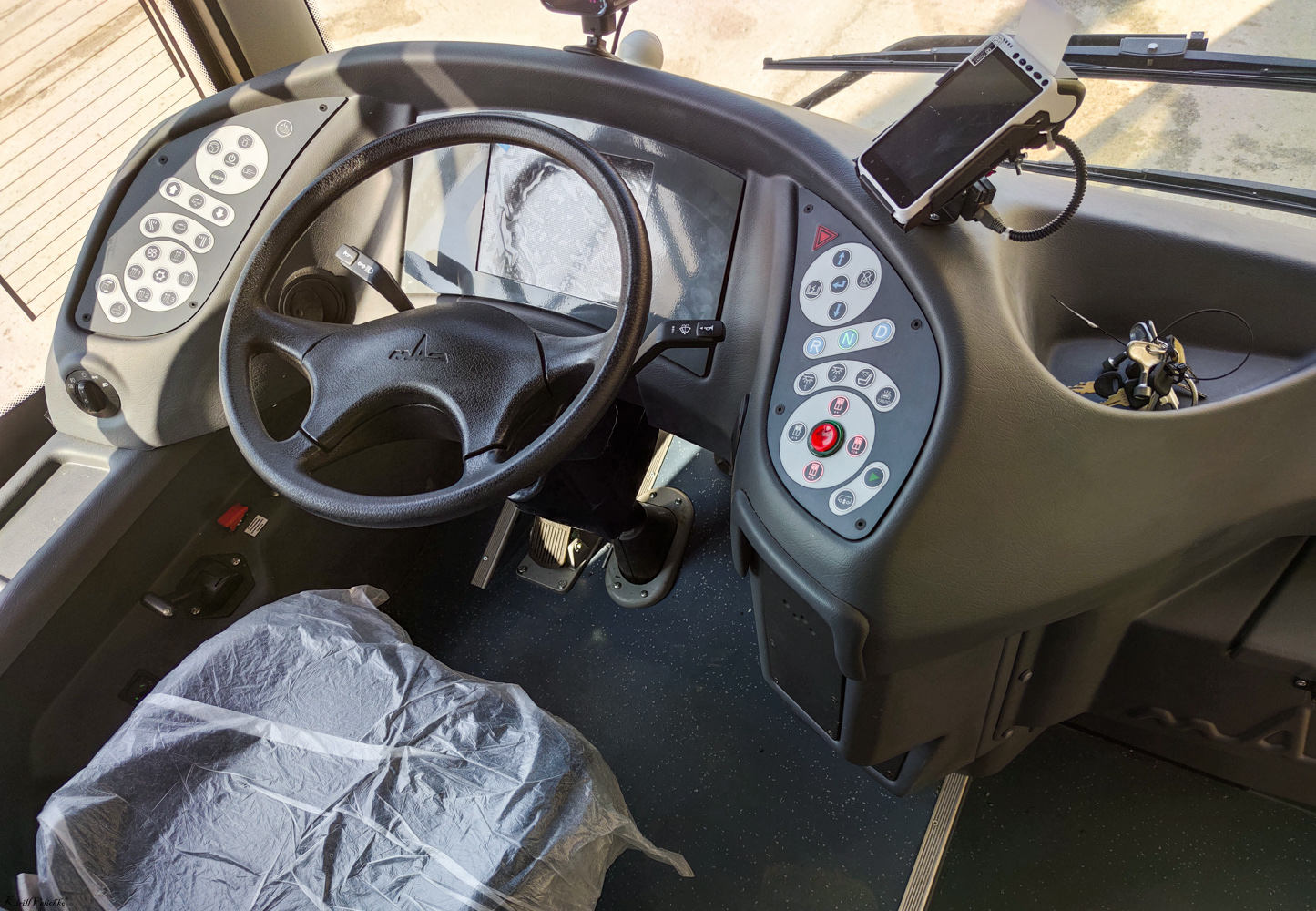 Новосибирск, УТТЗ-6241.01 «Горожанин» № 2501