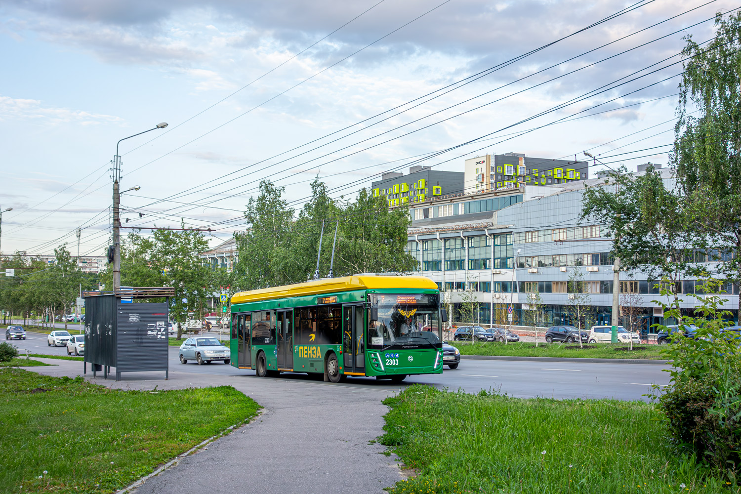 Пенза, УТТЗ-6241.01 «Горожанин» № 2303