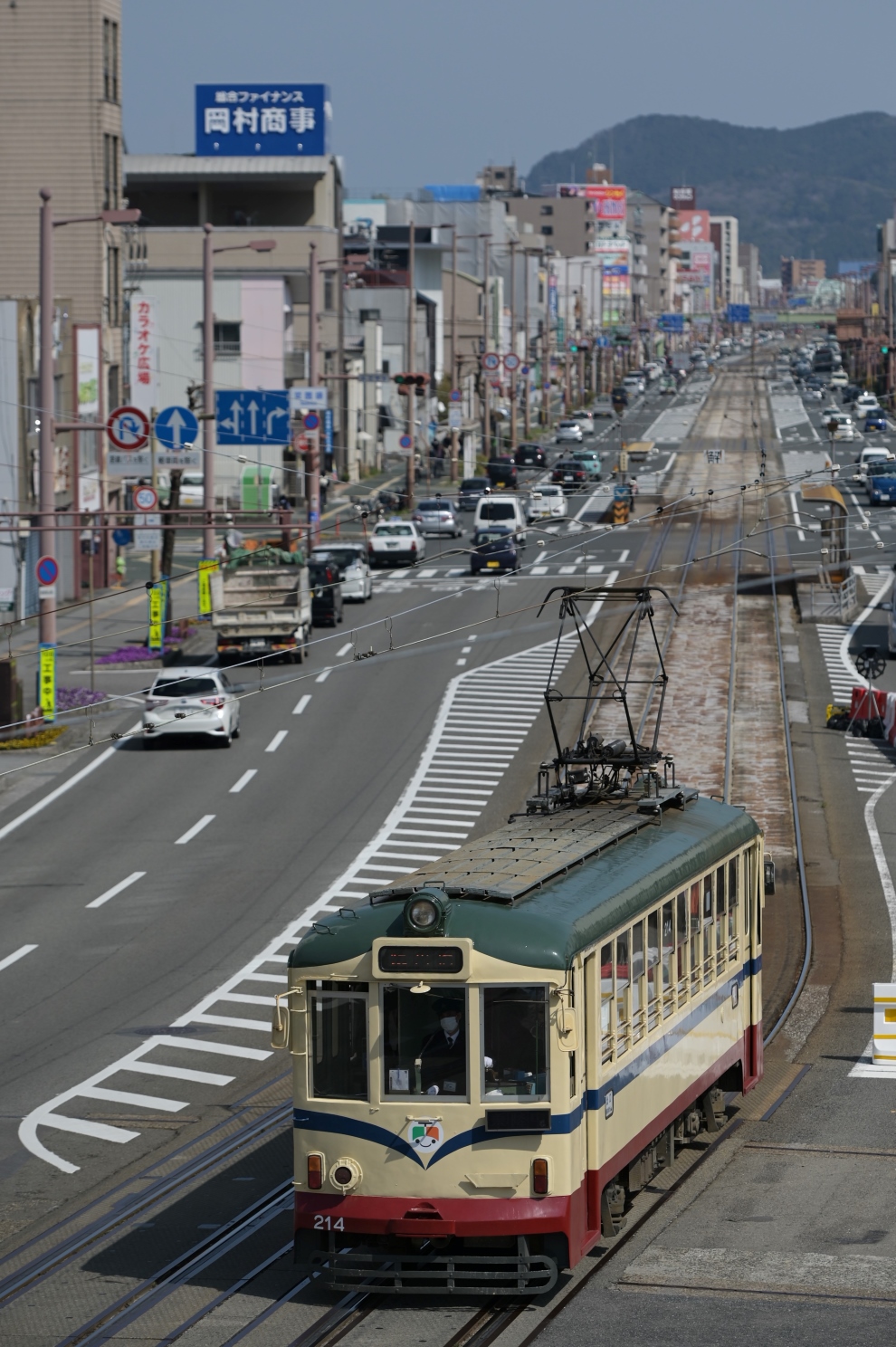 Kochi, Hitachi N°. 214