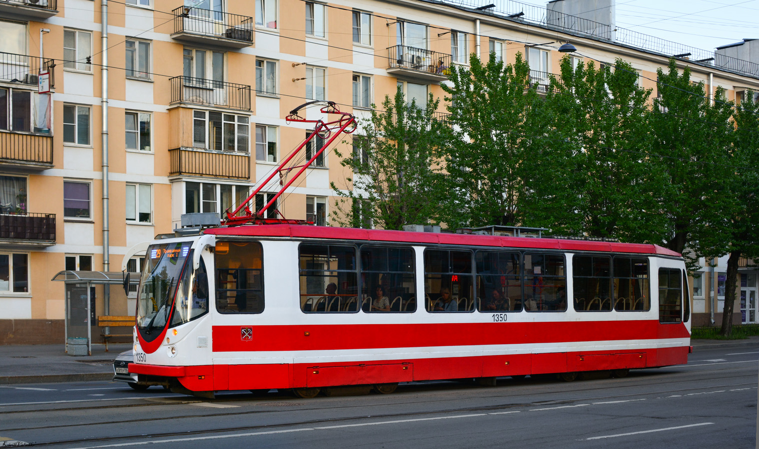 Санкт-Петербург, 71-134А (ЛМ-99АВН) № 1350 Санкт-Петербург, 71-134А (ЛМ-99АВН) № 1350