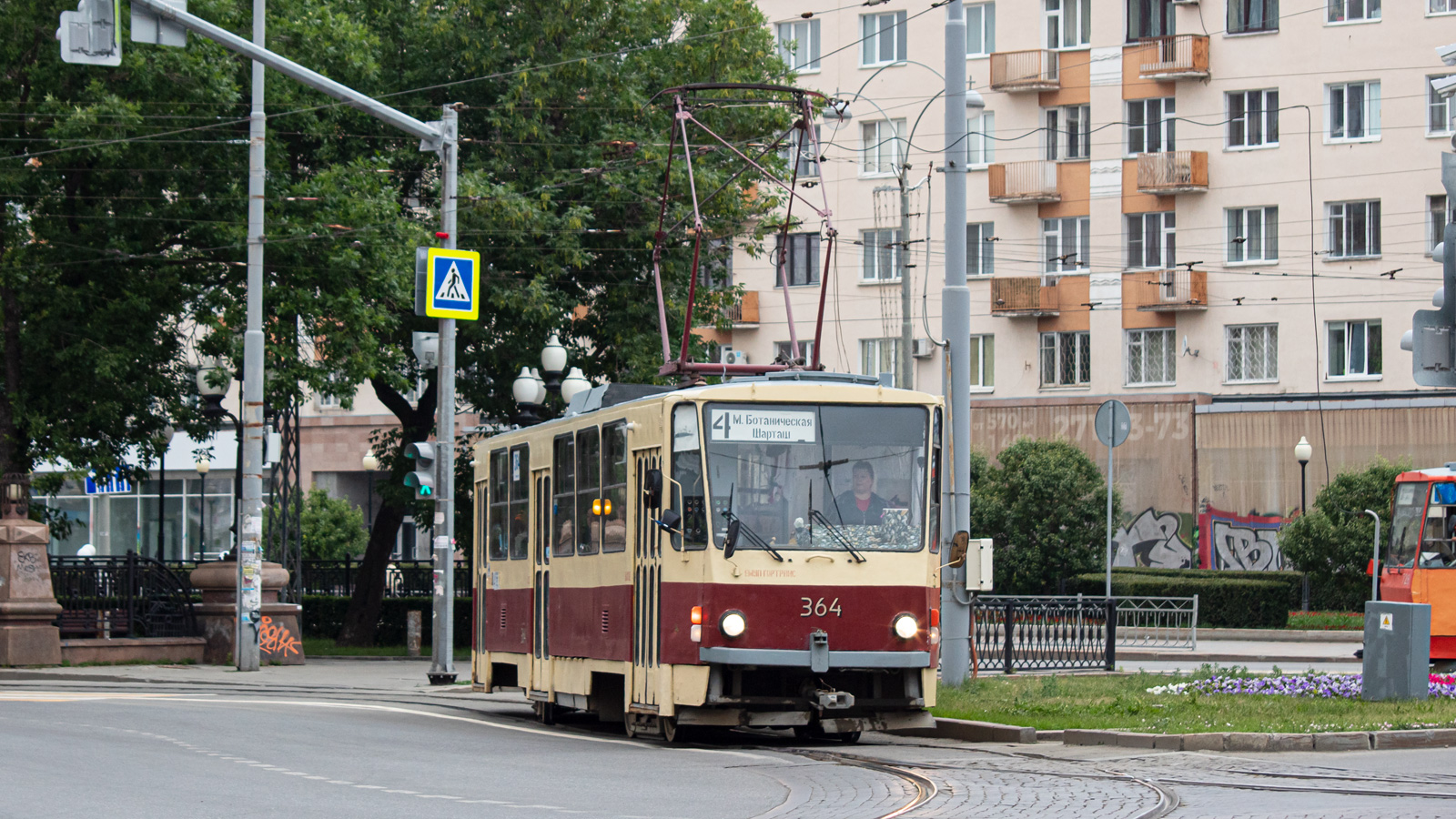 Jekaterinburg, Tatra T6B5SU Nr. 364