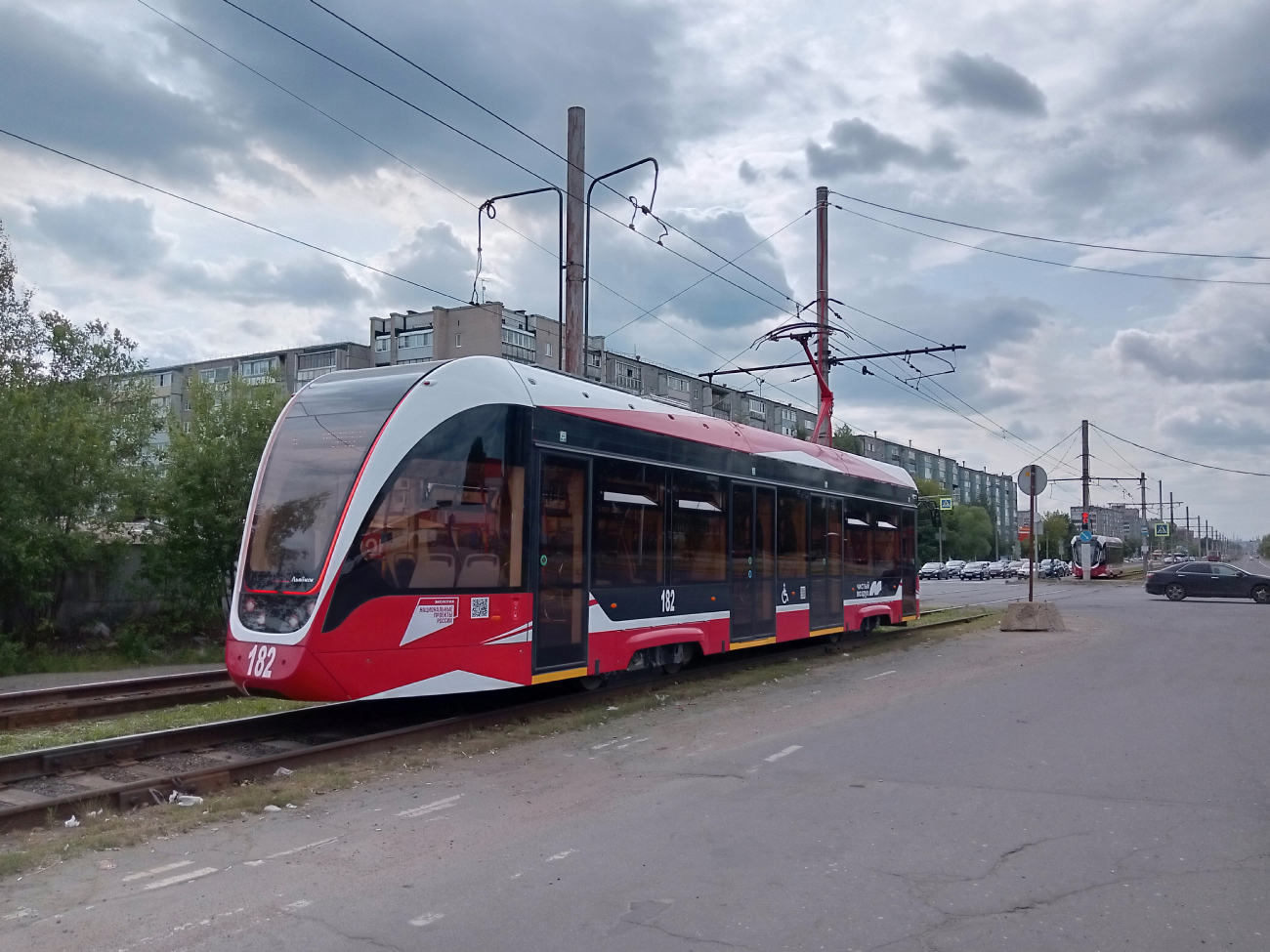 Череповец, 71-911ЕМ «Львёнок» № 182