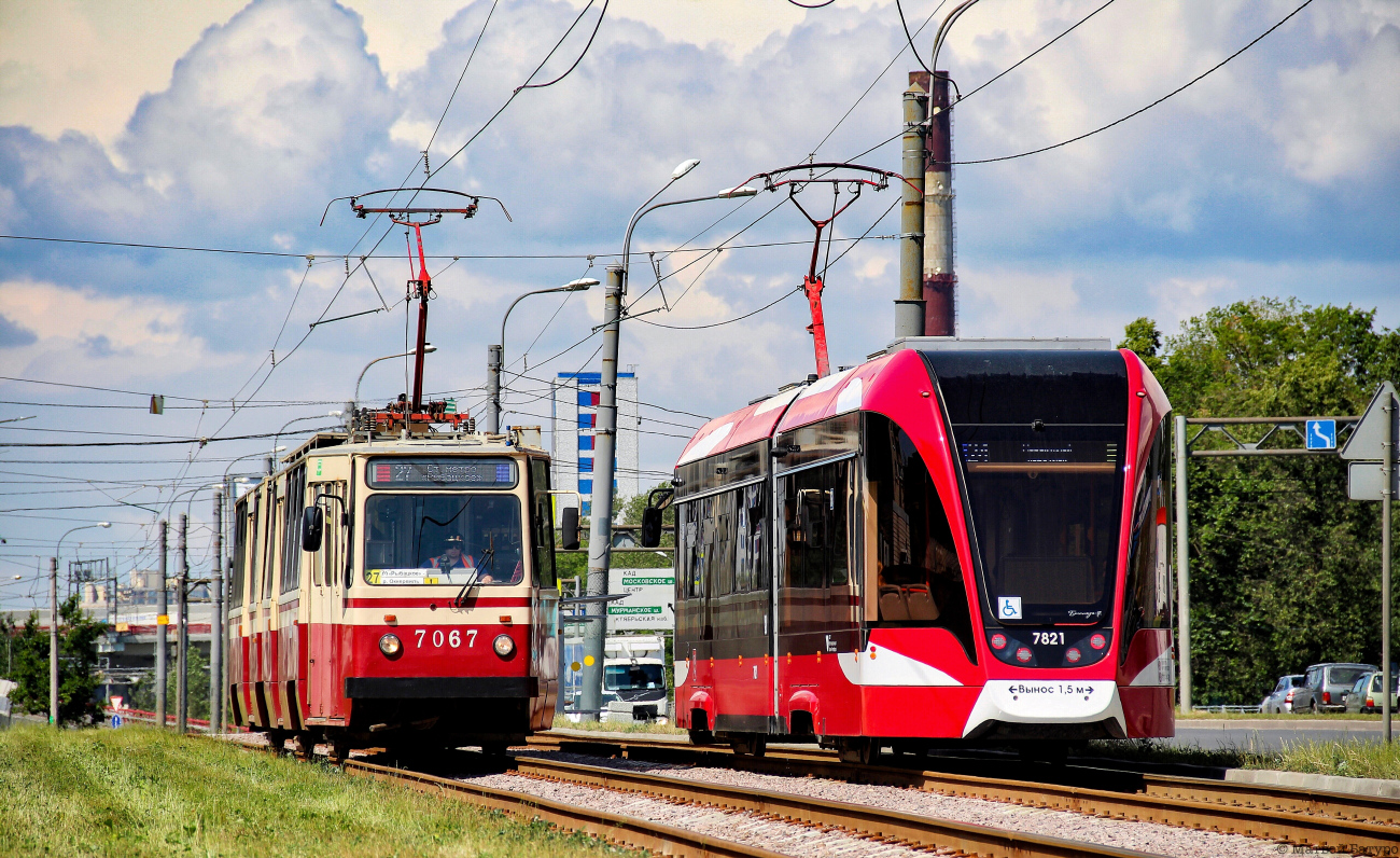 Санкт-Петербург, ЛВС-86К № 7067; Санкт-Петербург, 71-923М «Богатырь-М» № 7821