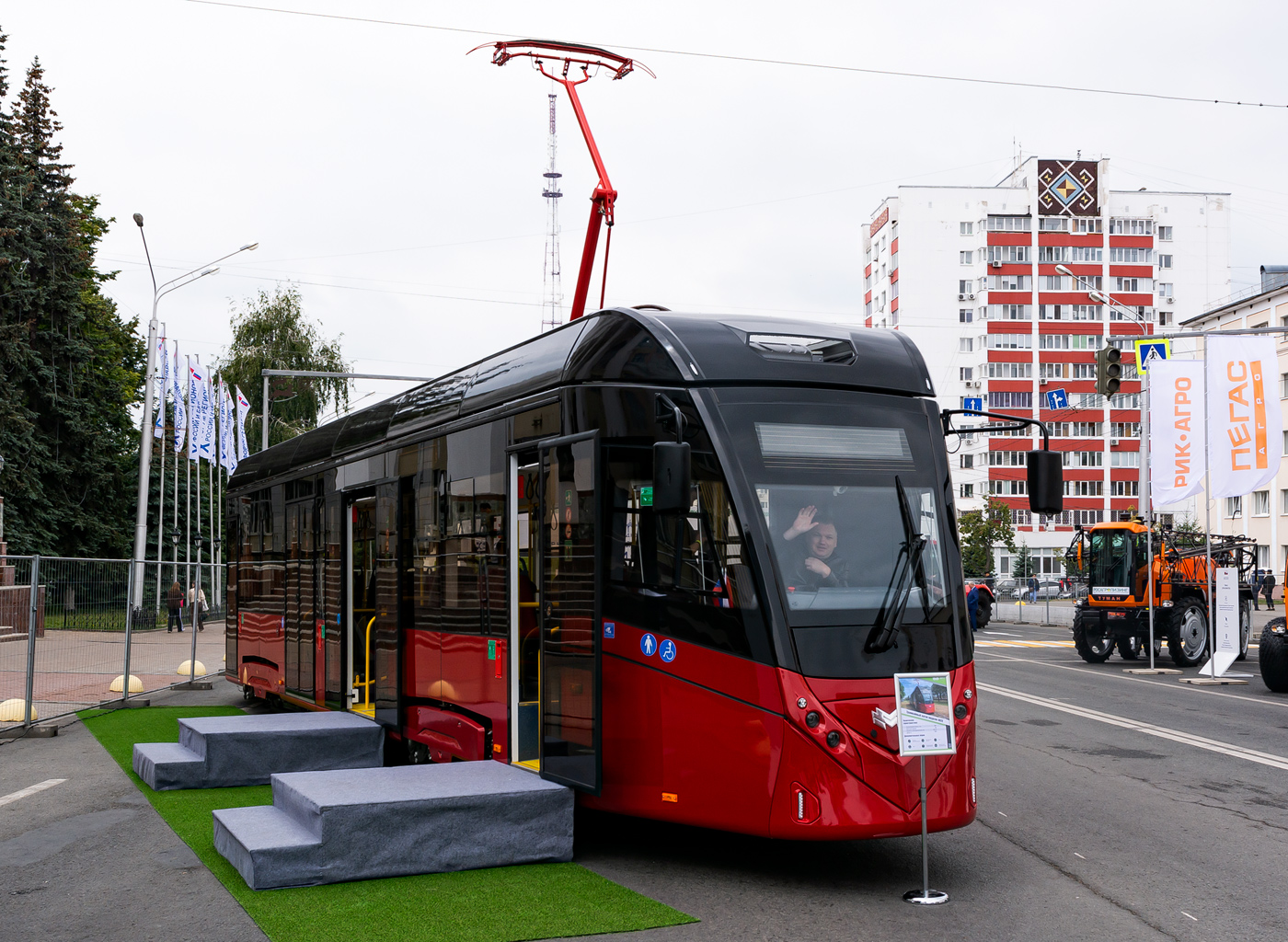 Барнаул, БКМ 802Е (Т811) № 3307