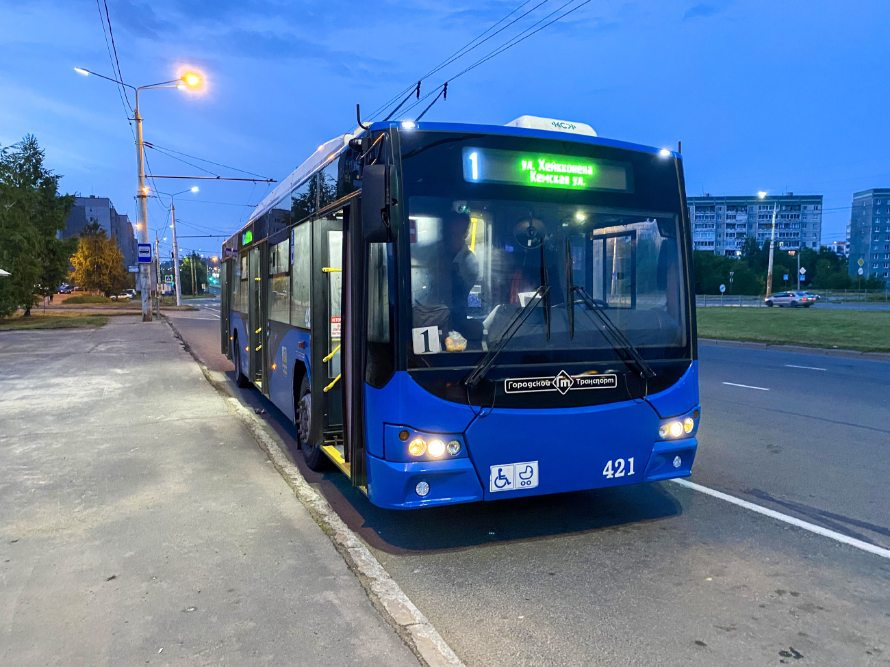 Petrozavodszk, VMZ-5298.01 “Avangard” — 421