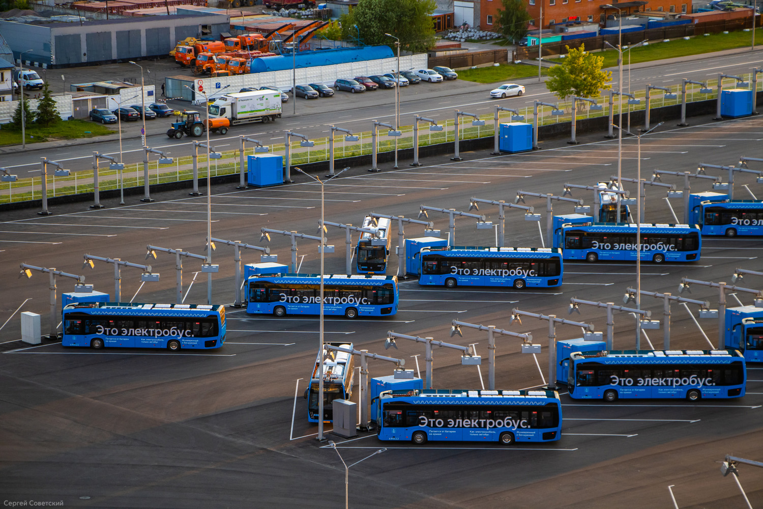 Москва, КАМАЗ-6282 № 490122; Москва, КАМАЗ-6282 № 490114; Москва, КАМАЗ-6282 № 490109; Москва, КАМАЗ-6282 № 490112; Москва, КАМАЗ-6282 № 490106; Москва, КАМАЗ-6282 № 490100; Москва, КАМАЗ-6282 № 490123; Москва — Строительство электробусного (троллейбусного) парка в районе Митино