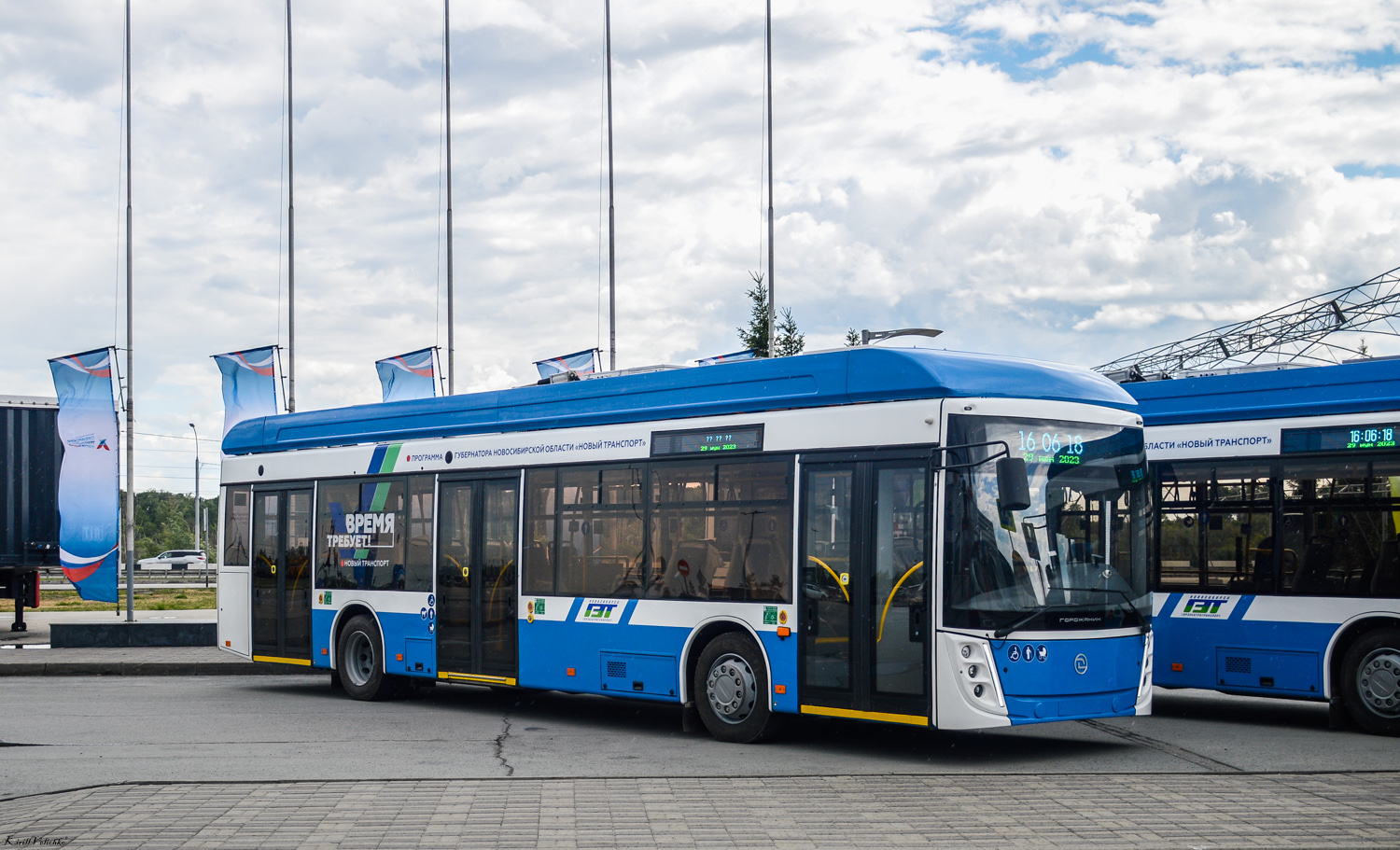 Новосибирск, УТТЗ-6241.01 «Горожанин» № 4501