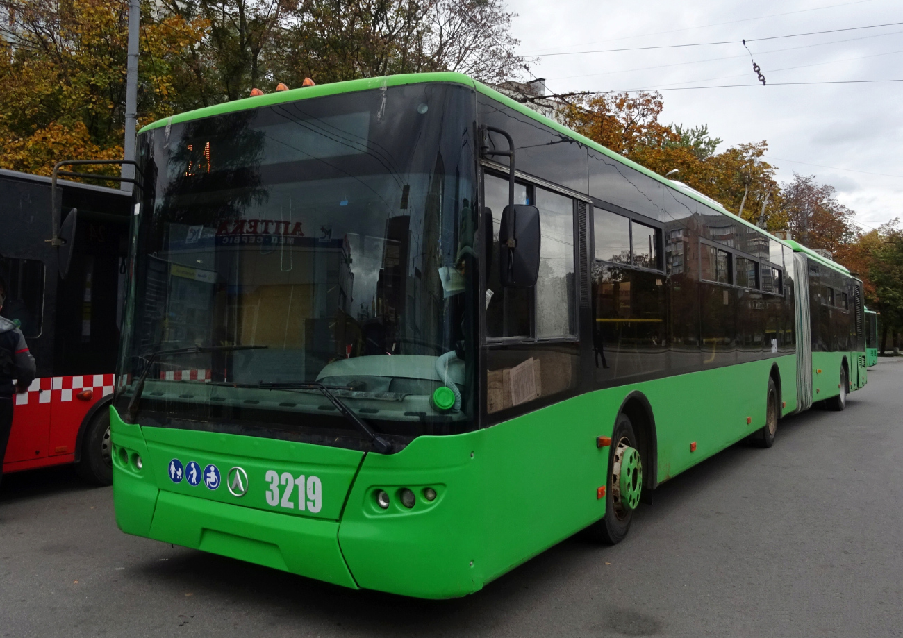 Харьков, LAZ E301D1 № 3219