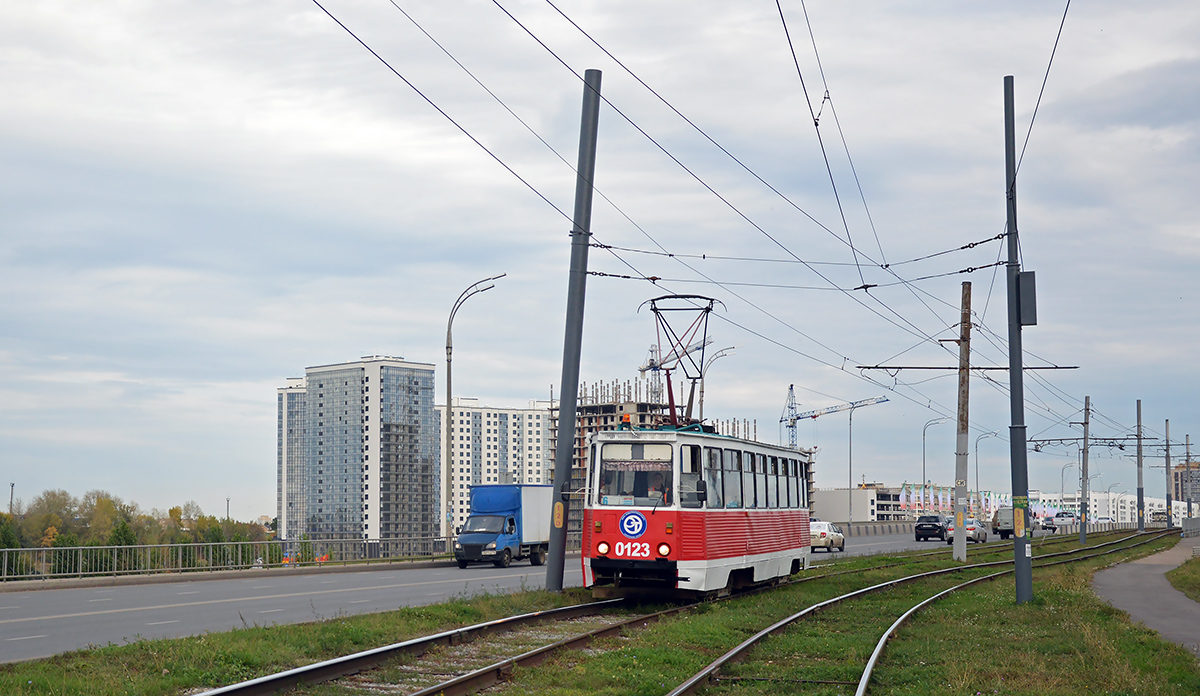 Набережные Челны, 71-605А № 0123