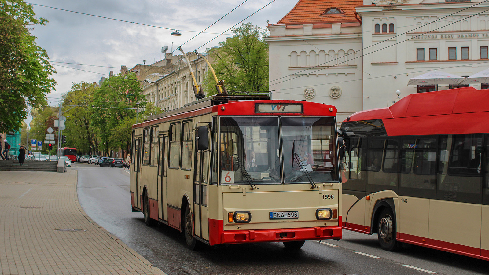 Viļņa, Škoda 14Tr13/6 № 1596 Viļņa, Škoda 14Tr13/6 № 1596