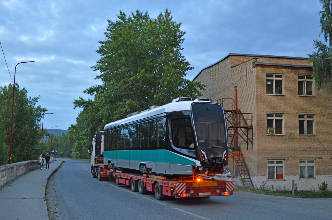 Lipeckas, 71-628-02 nr. 302; Ust-Katavas — Tram cars for Lipetsk
