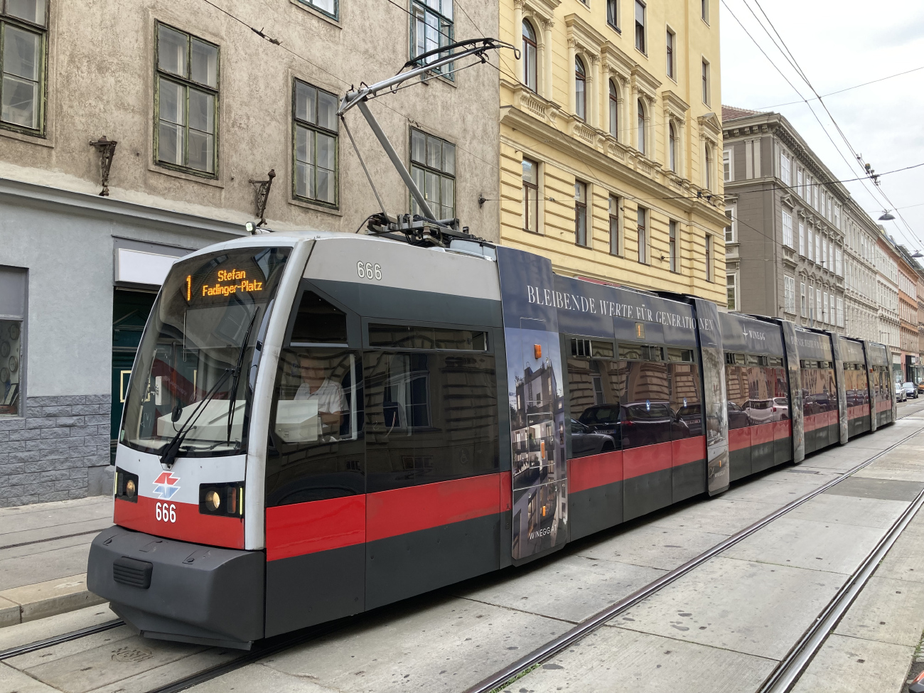 Bécs, Siemens ULF-B — 666 Bécs, Siemens ULF-B — 666