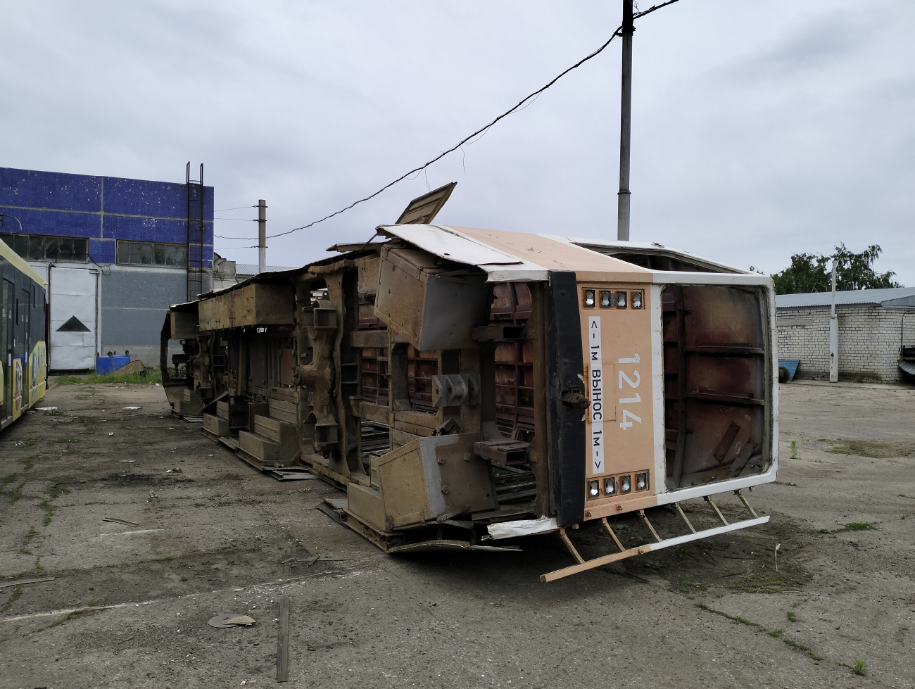 Ульяновск, 71-608КМ № 1214