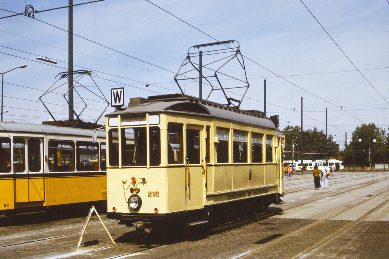 Essen – Mülheim an der Ruhr, Duewag T2 Br. 216; Essen – Mülheim an der Ruhr — Old Photos