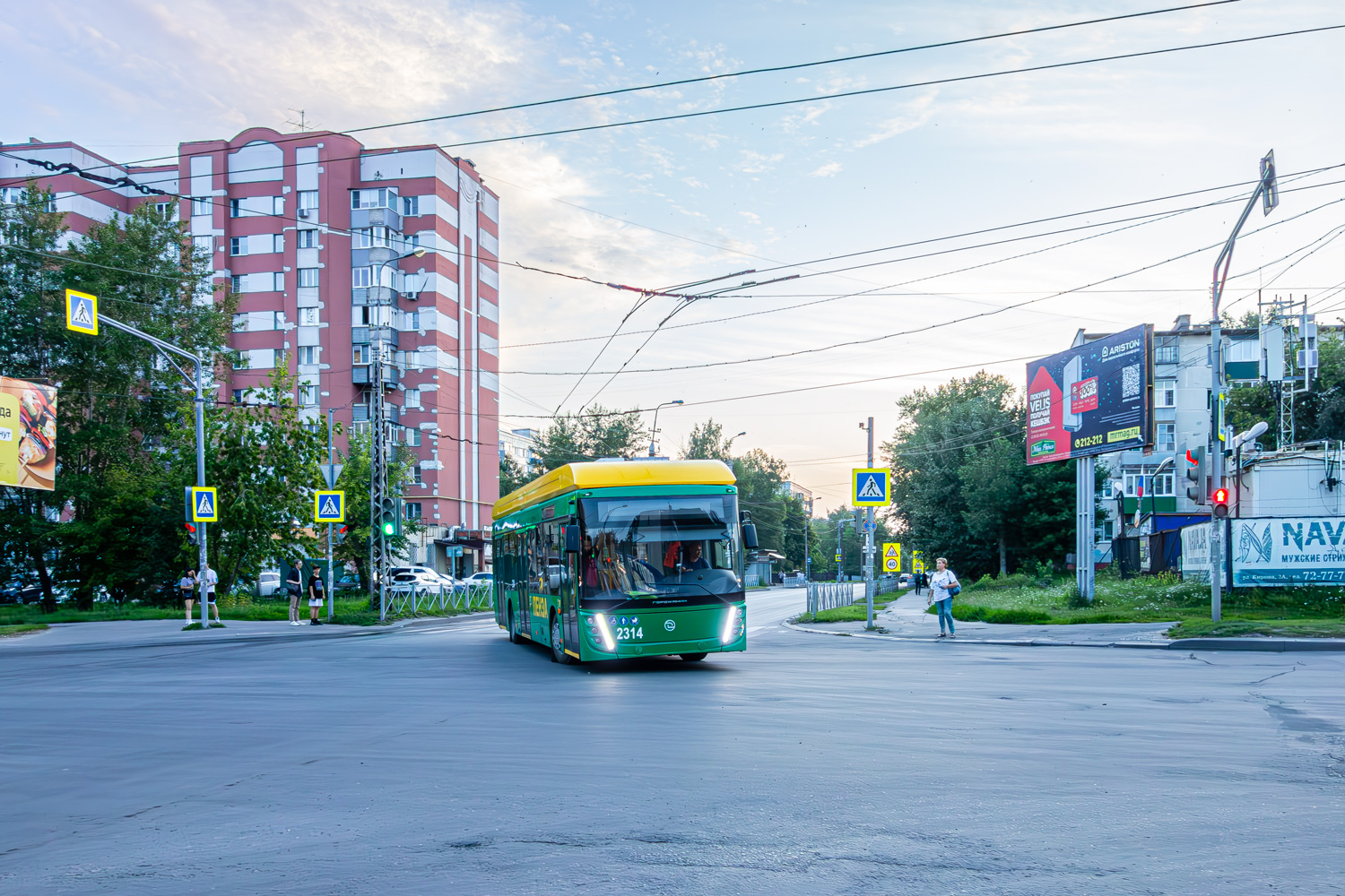 Пенза, УТТЗ-6241.01 «Горожанин» № 2314