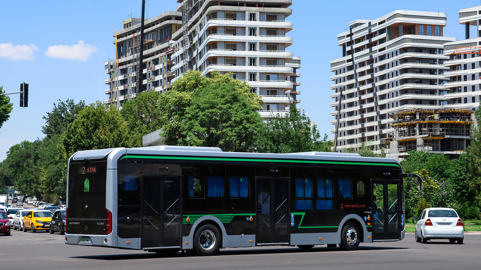 Tashkent, Yutong ZK6126BEVG # 07612