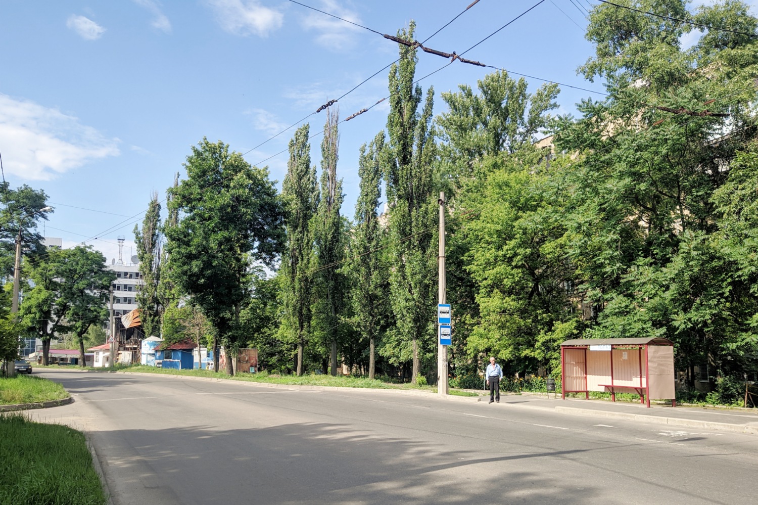 Донецк — Инфраструктура ГЭТ; Донецк — Повреждения от военных действий; Донецк — Разные троллейбусные фотографии