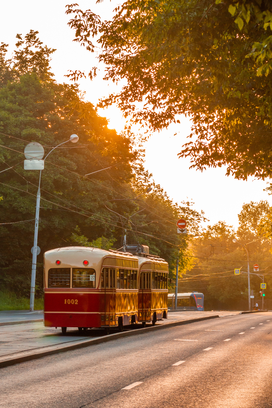 Москва, КТП-1 № 1002