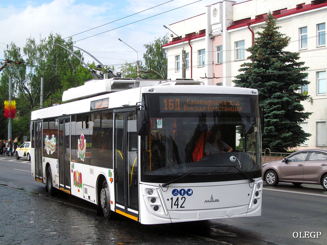 Могилёв, МАЗ-203Т70 № 142