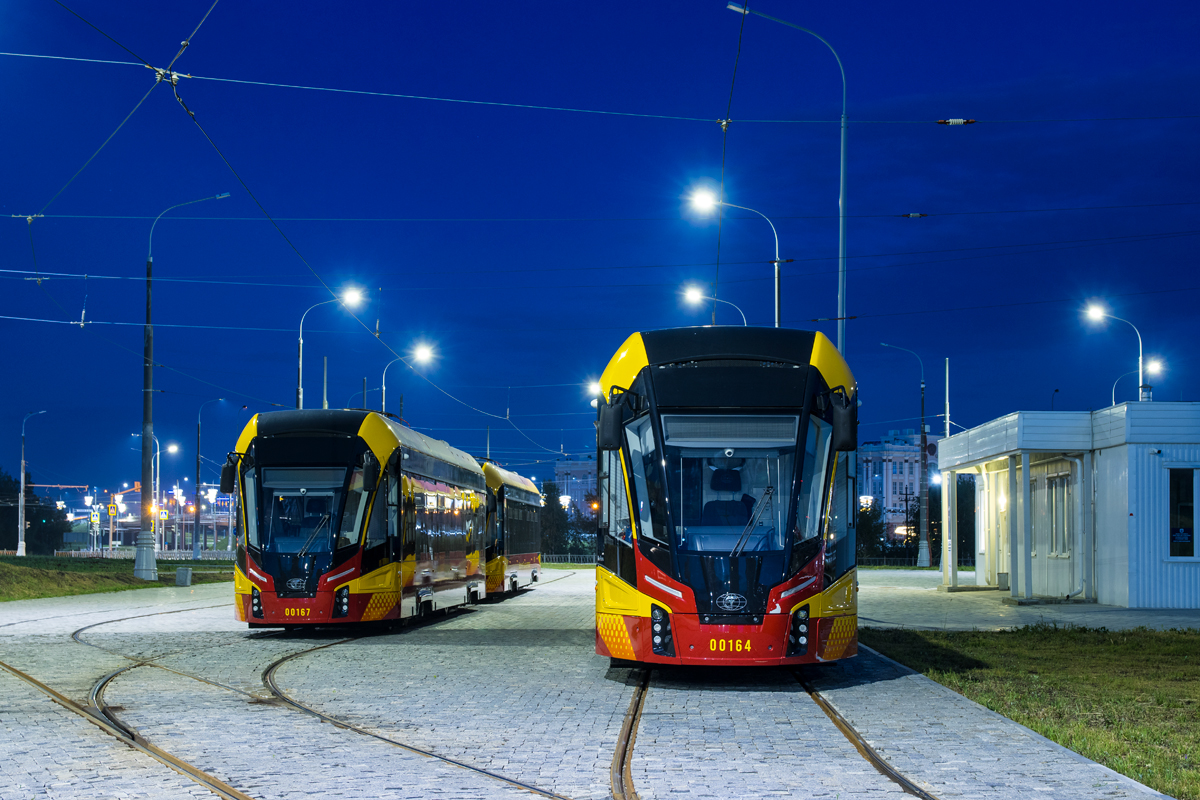 Верхняя Пышма, 71-911ЕМ «Львёнок» № 00167; Верхняя Пышма, 71-911ЕМ «Львёнок» № 00164