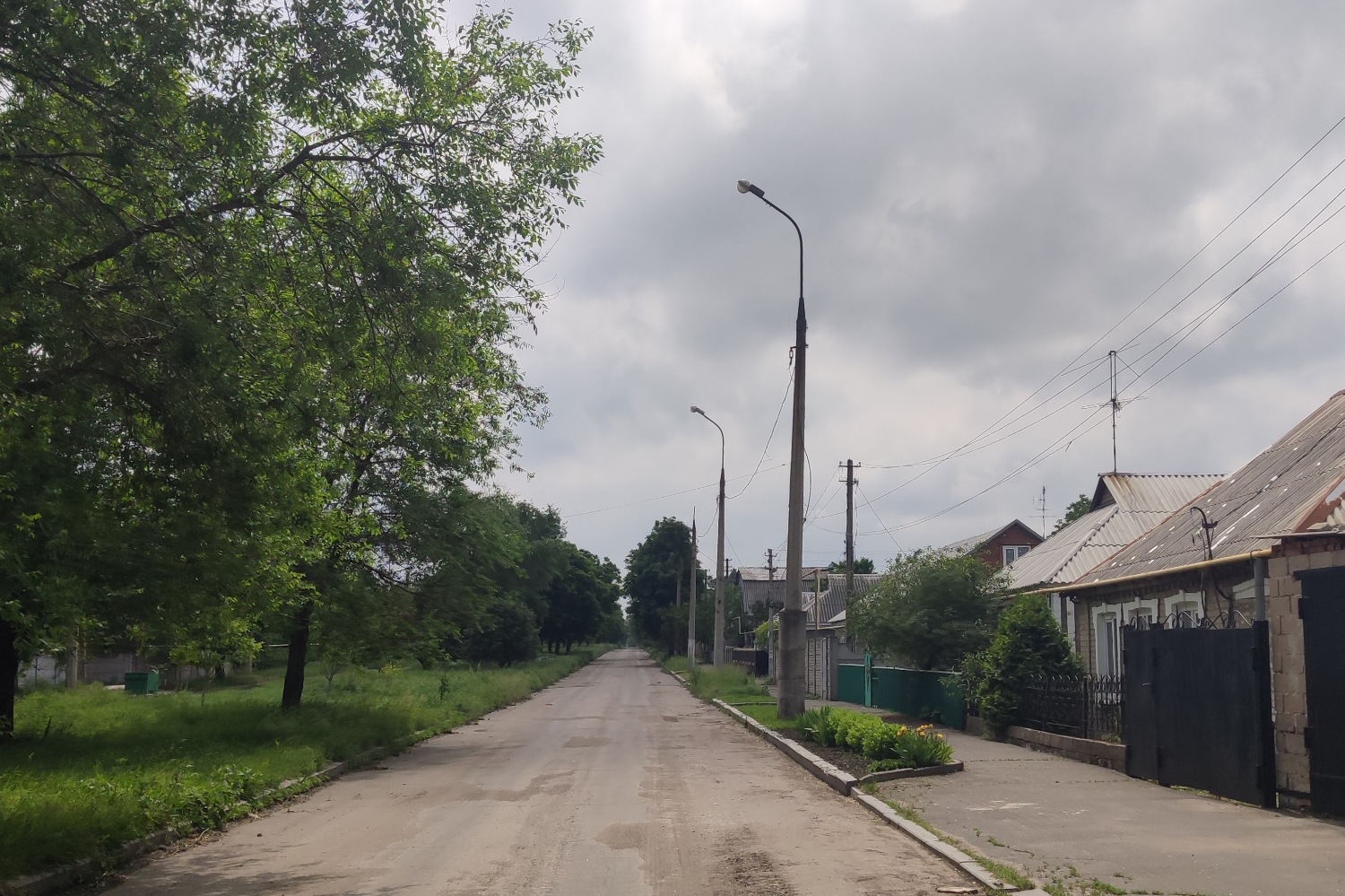 Донецк — Повреждения от военных действий; Донецк — Разные троллейбусные фотографии