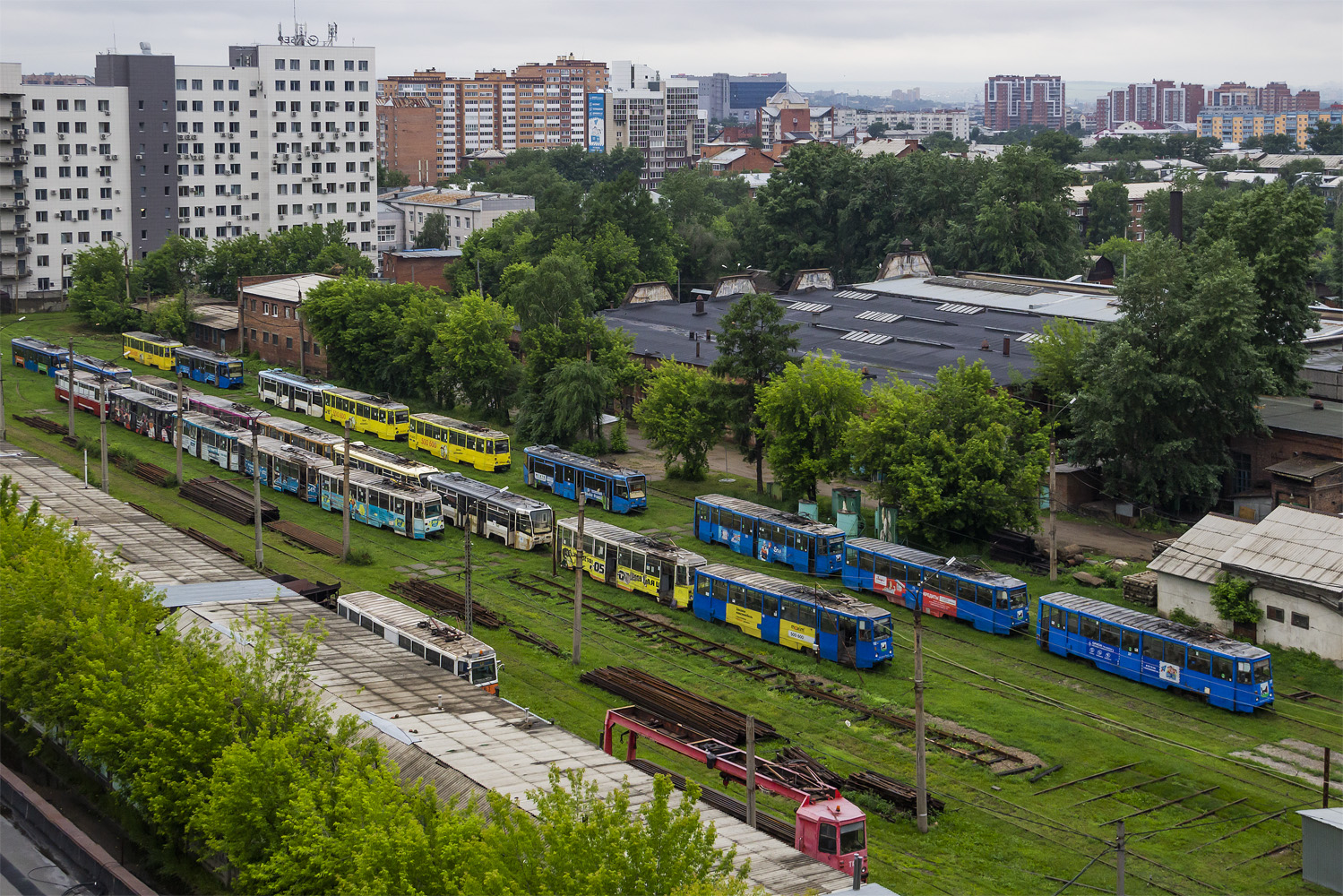 Irkutsk, 71-605 (KTM-5M3) Br. 192; Irkutsk, 71-605A Br. 207
