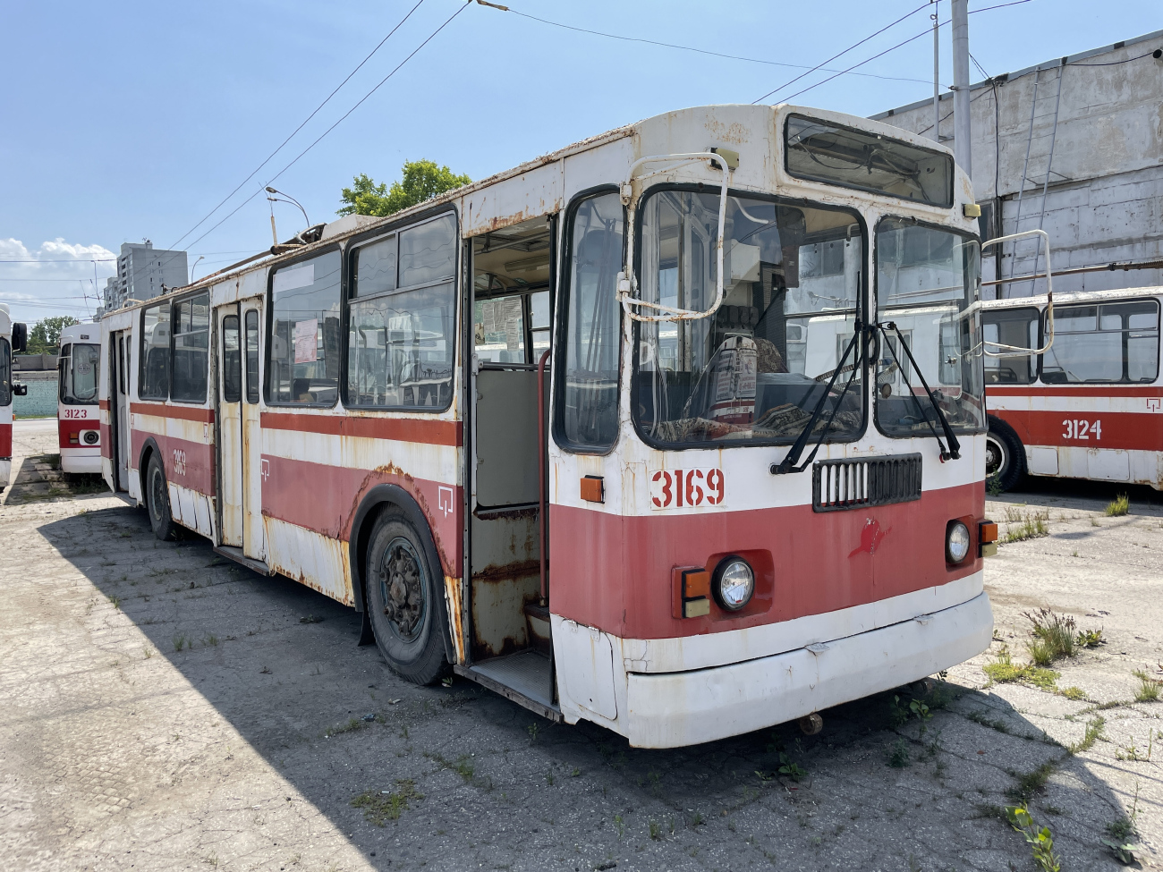 Самара, ЗиУ-682Г [Г00] № 3169; Самара — Троллейбусное депо № 3