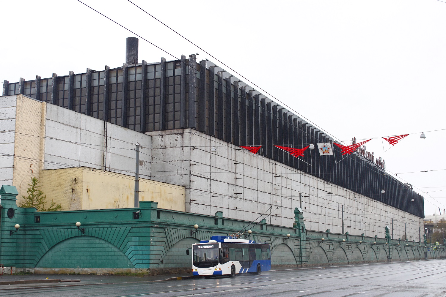 Санкт-Петербург, ВМЗ-5298.01 «Авангард» № 1211; Санкт-Петербург — Разные фотографии
