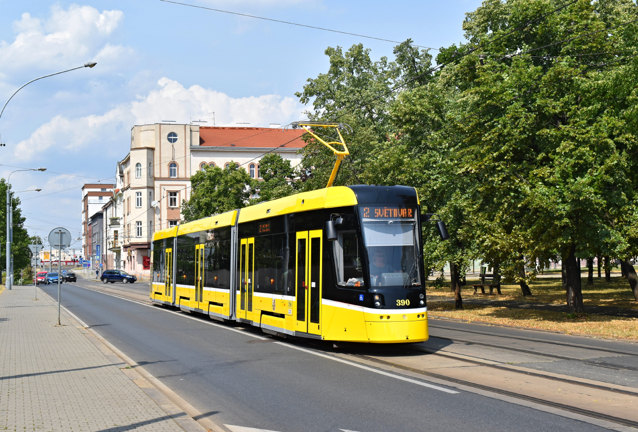 Пльзень, Škoda 40T ForCity Smart № 390