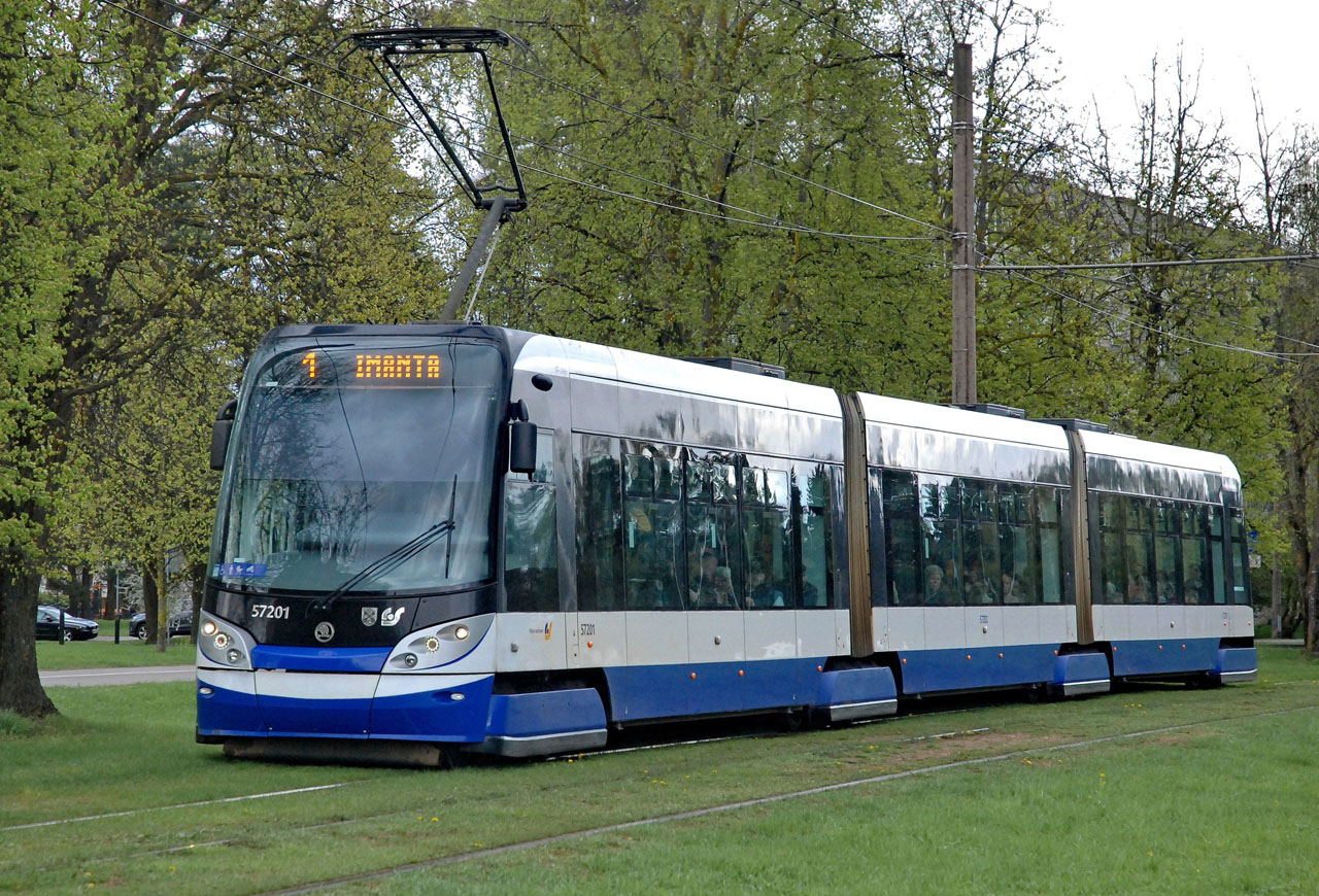 Ryga, Škoda 15T ForCity Alfa Riga nr. 57201