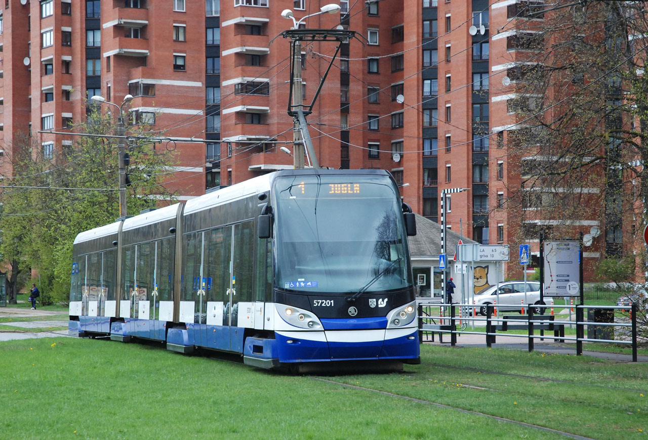 Riga, Škoda 15T ForCity Alfa Riga N°. 57201